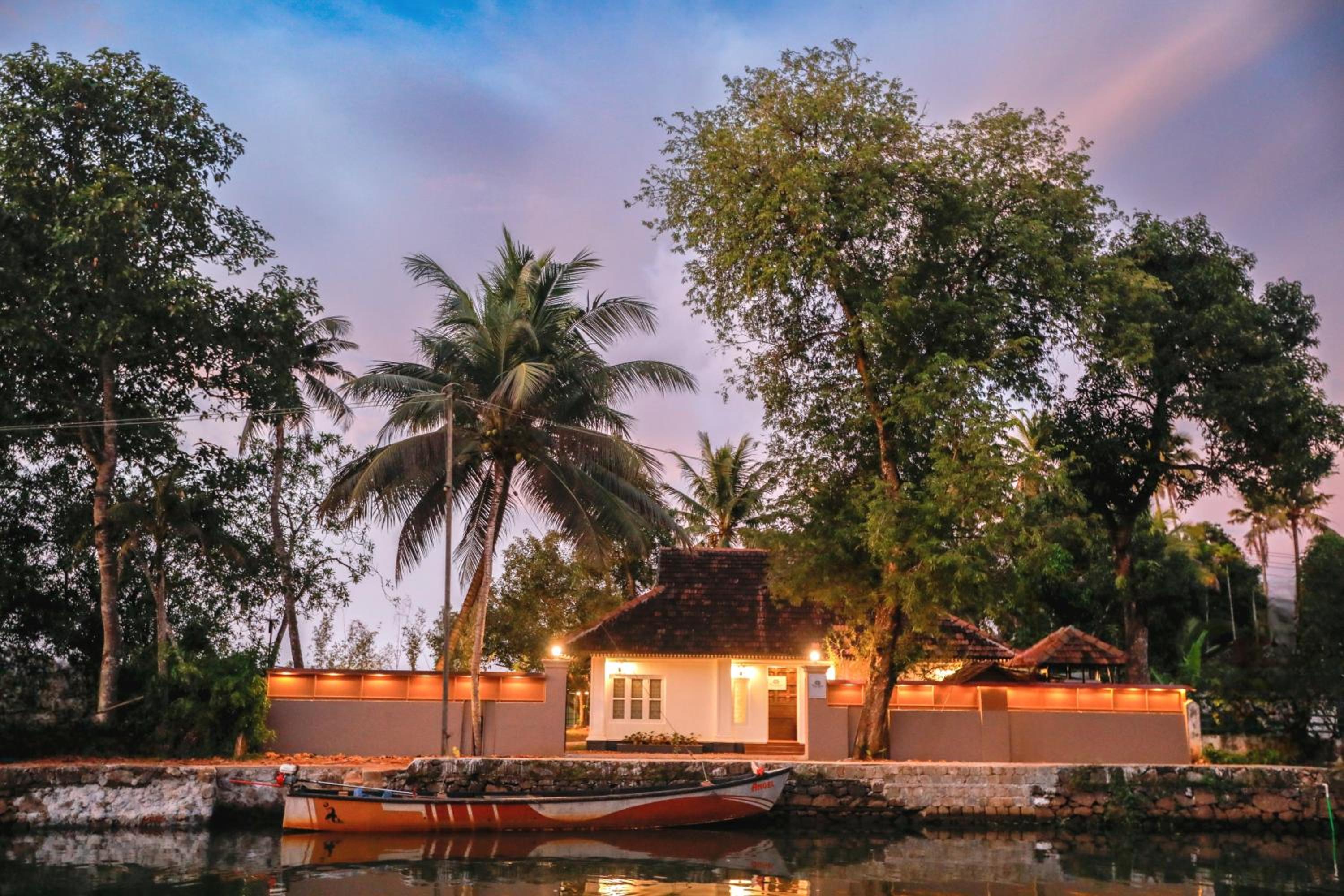 Paadam by the backwaters