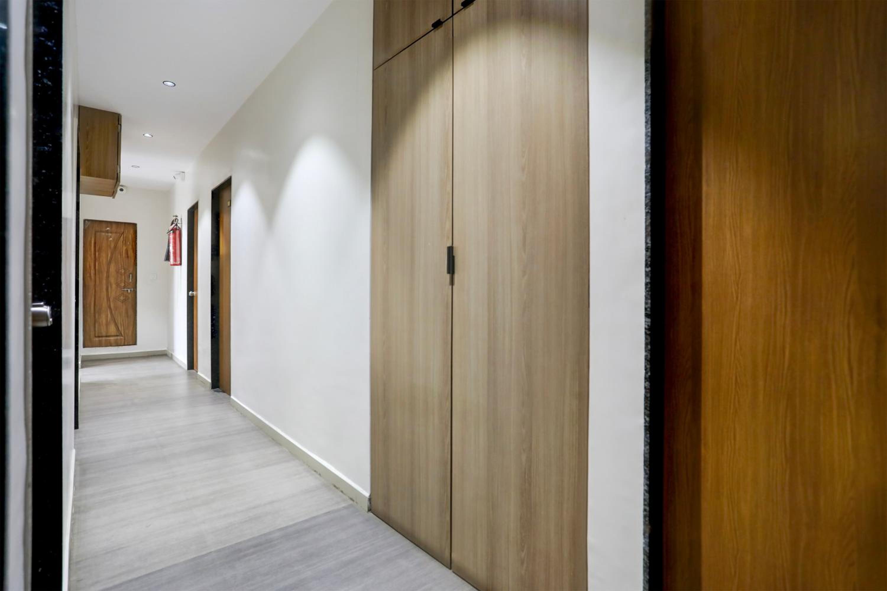 Hotel O Spark