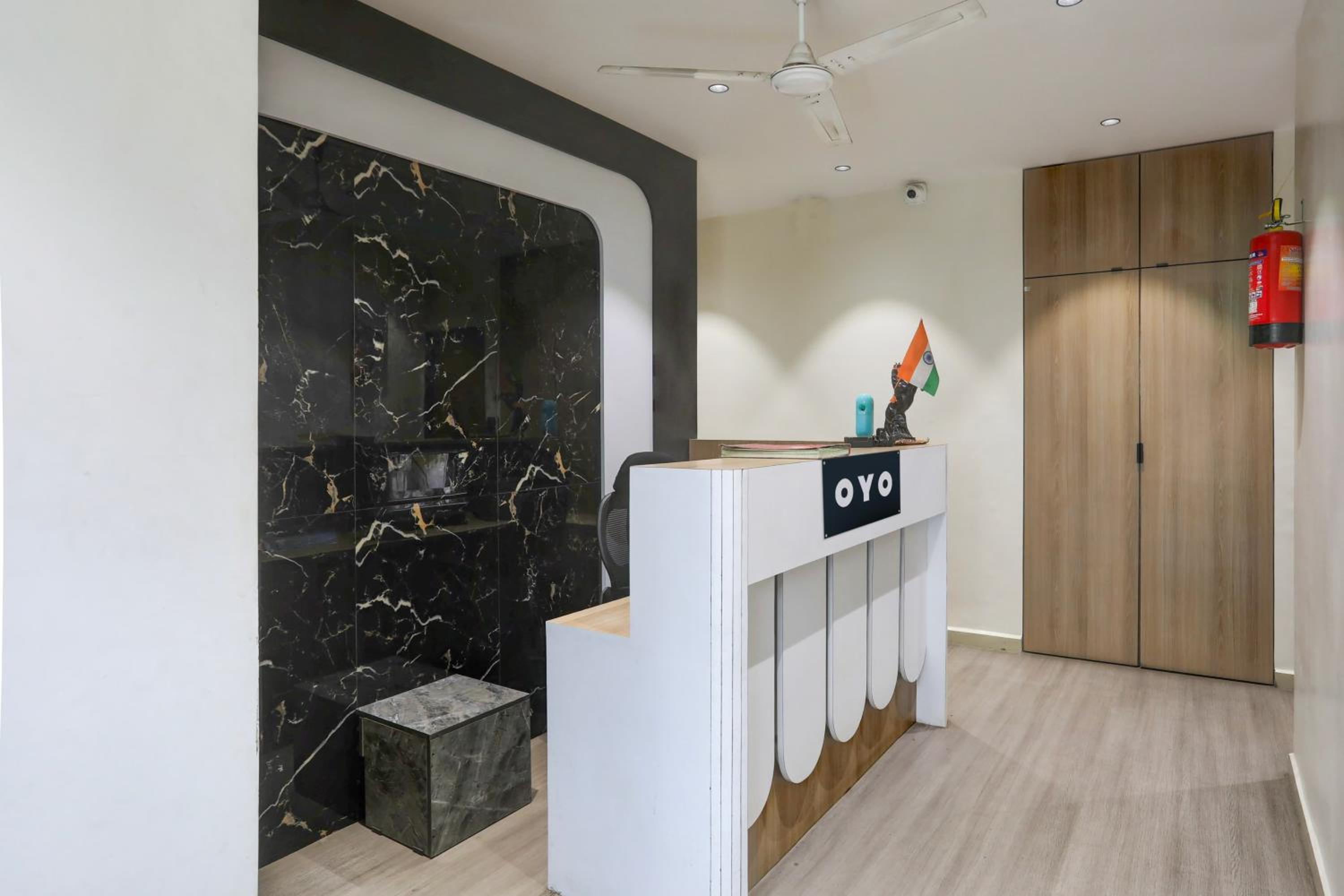 Hotel O Spark