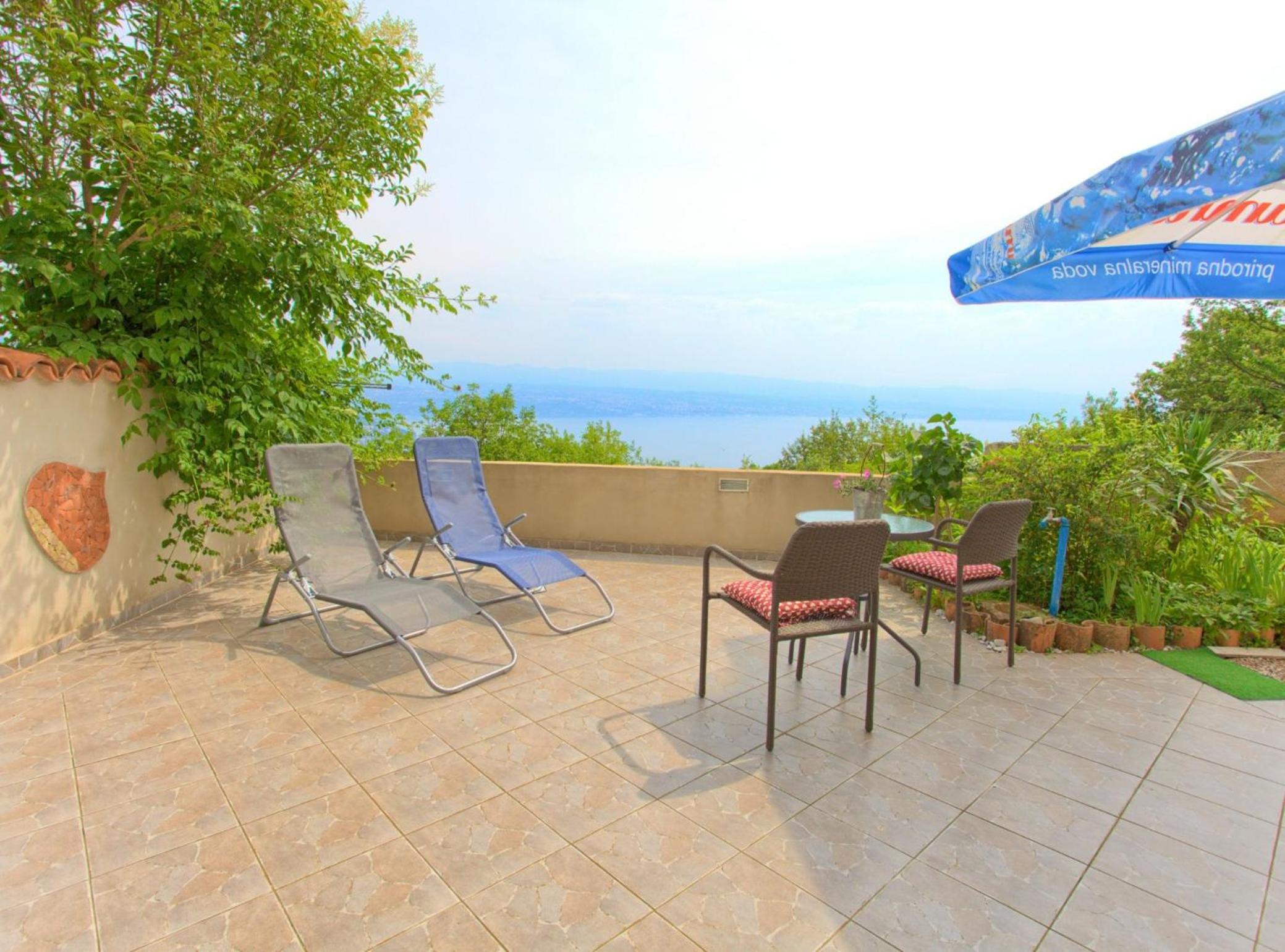 Superb Lovran Apartments with Sea Views view 2