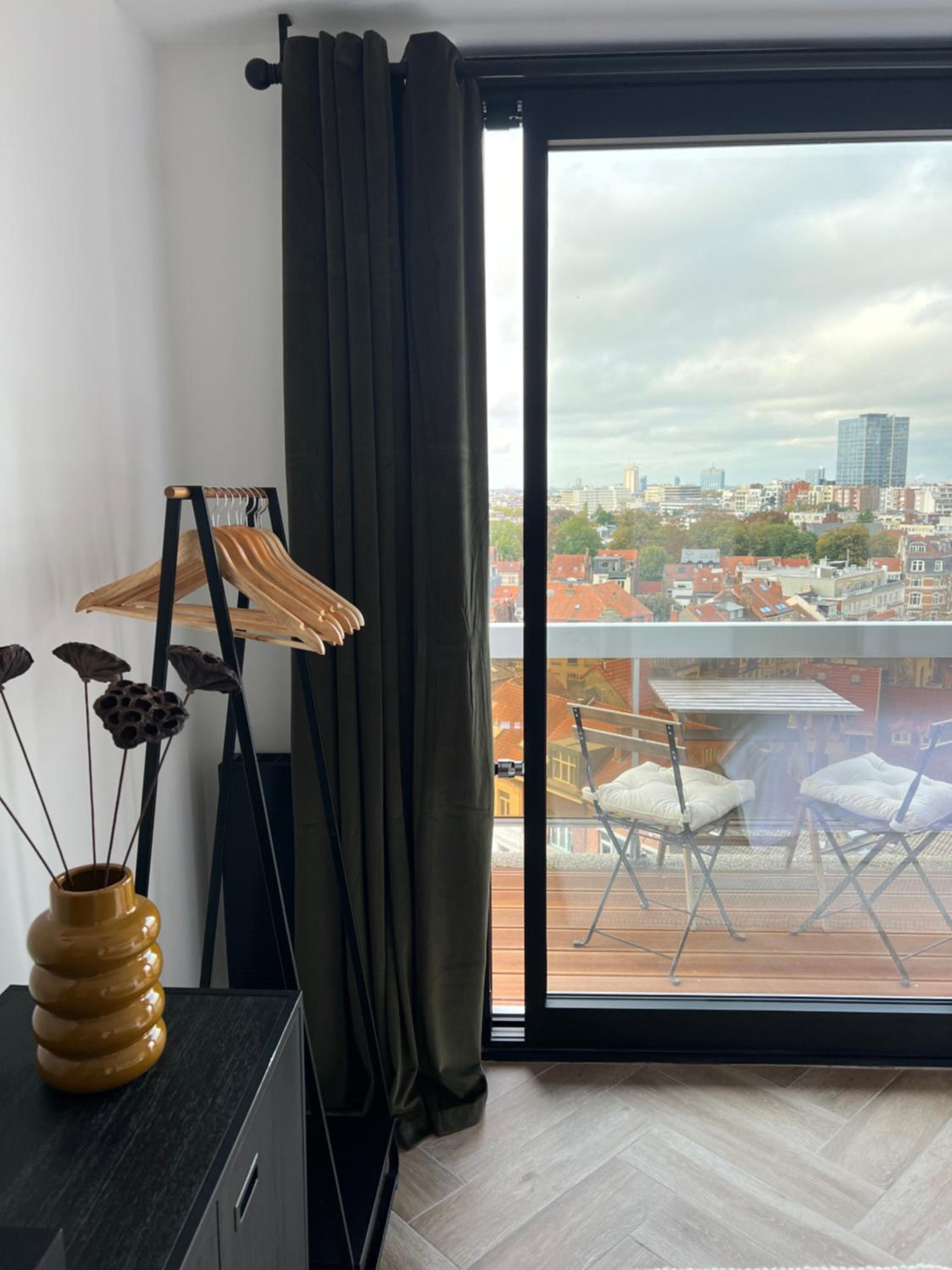 Deluxe Studio La Cambre - with view