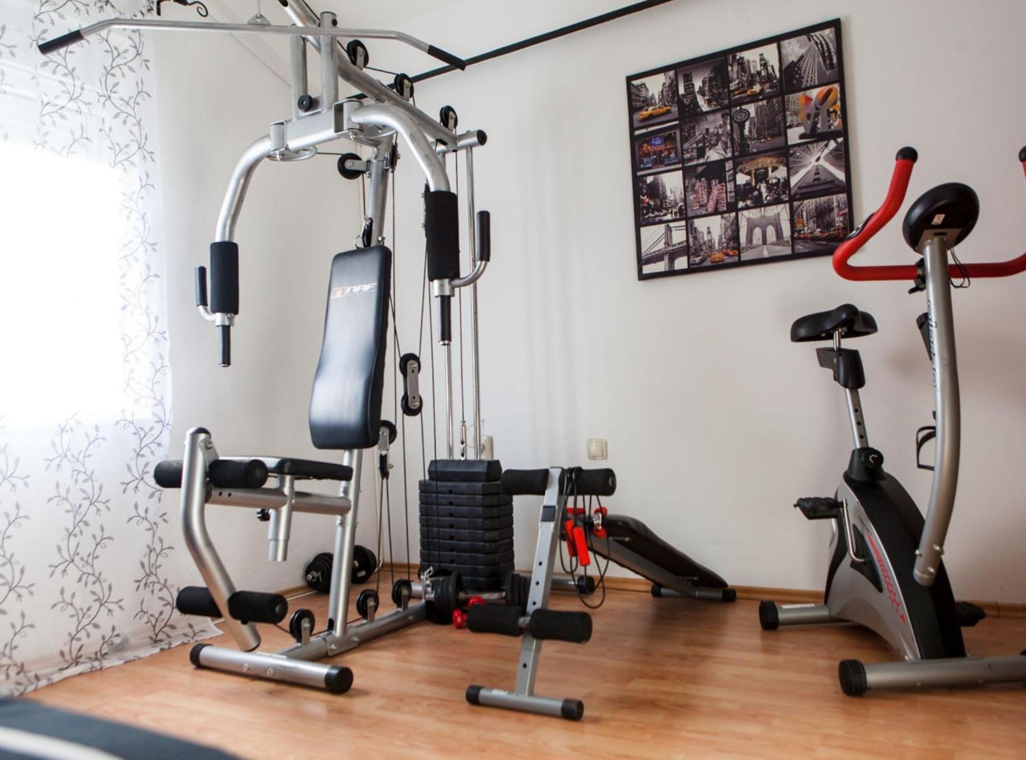Elegant Holiday Home with Private Gym and Roof Terrace view 4