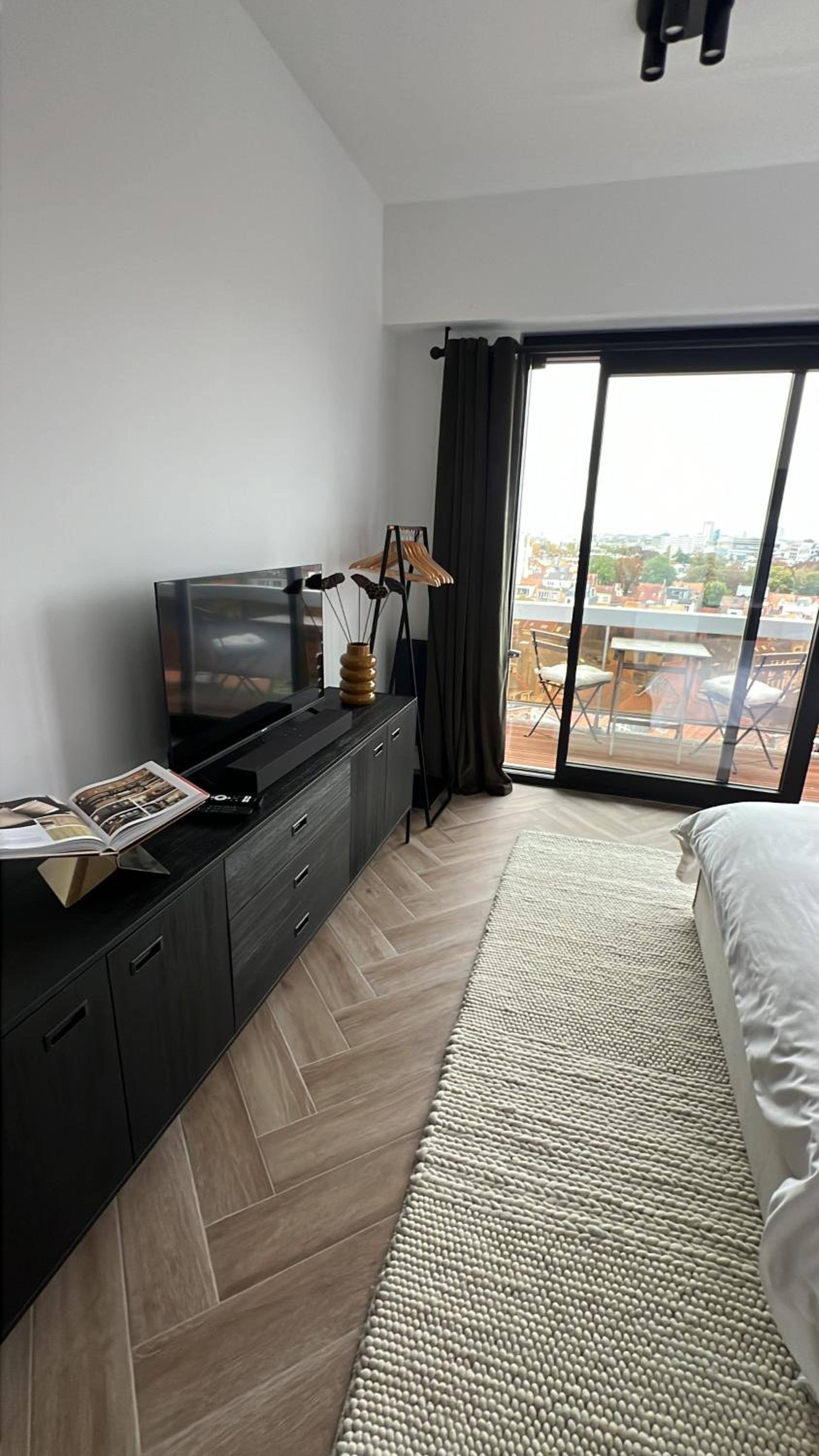 Deluxe Studio La Cambre - with view
