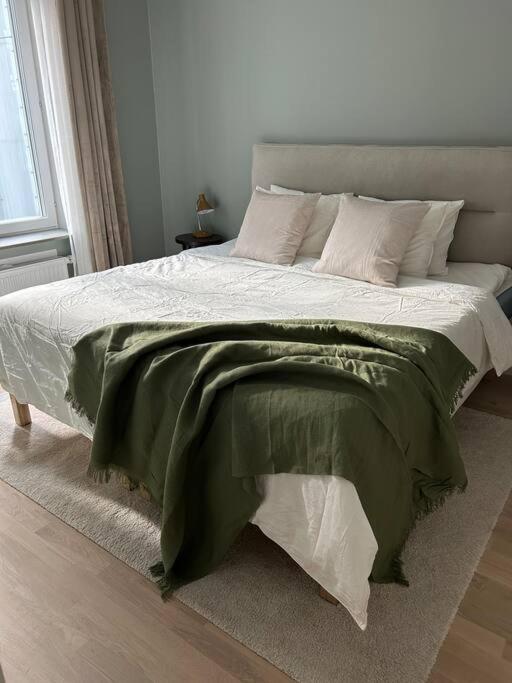 Stylish Waterfront Apt Stockholm view 4