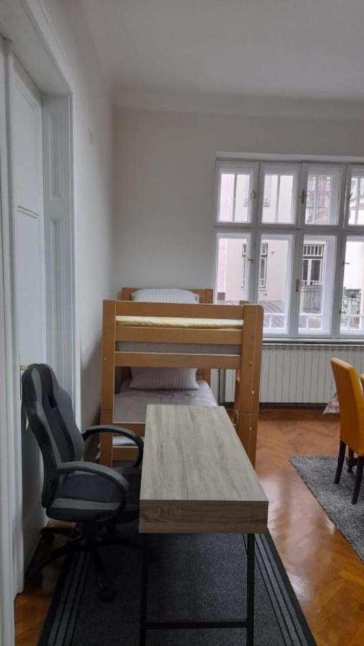 FG barış Hostel