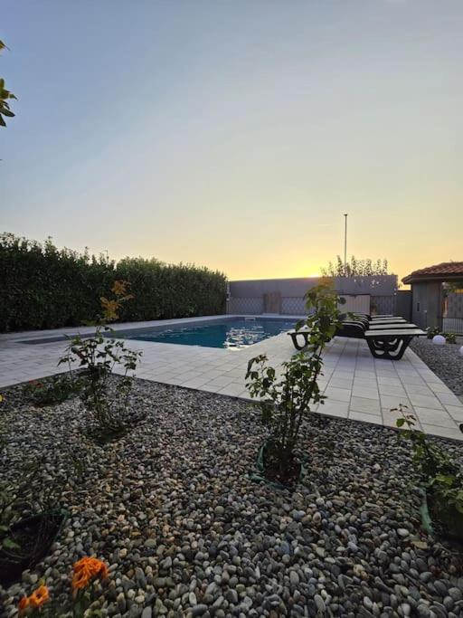 Villa 1 view 4