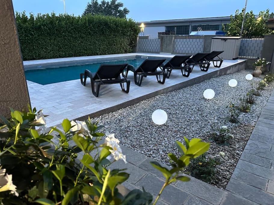 Villa 1 view 3