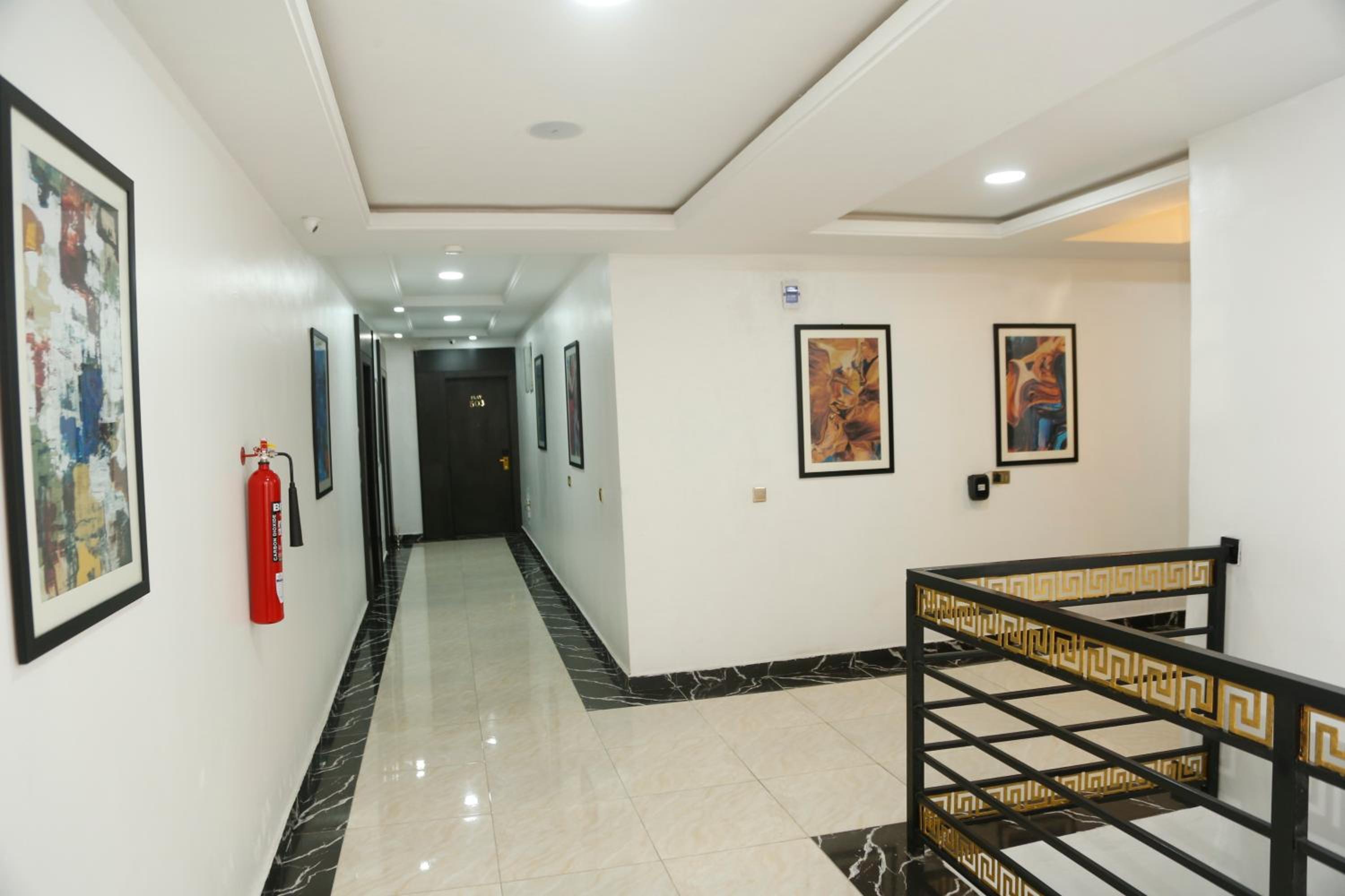 Deluxe Luxurious Room - Pool - Spa - Gym - Parking
