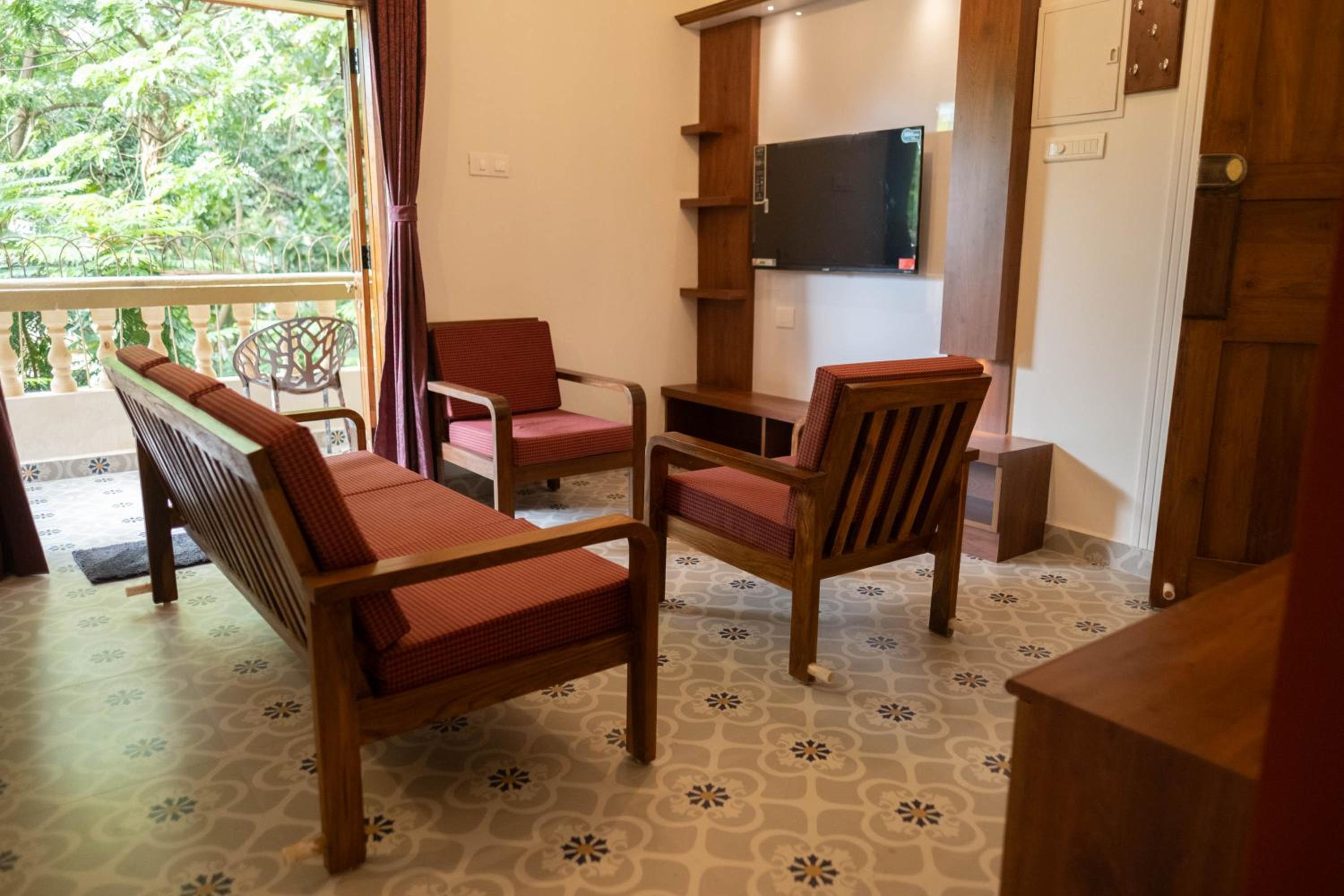 Vistar Holidays