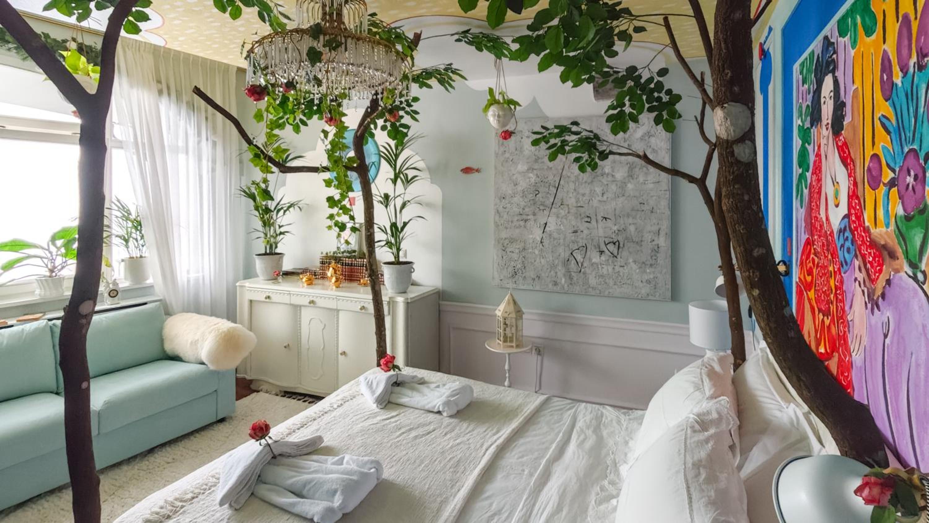 hotel room