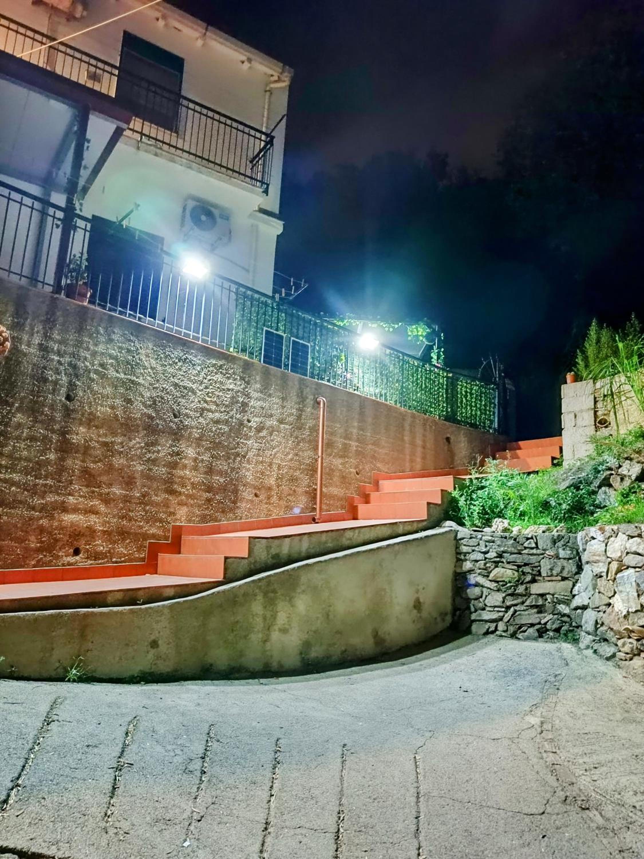 Hotel La Pace - Image 1