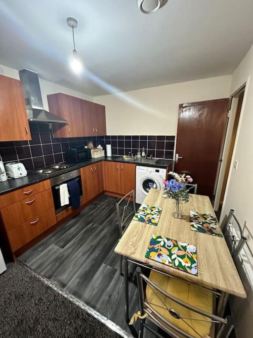Airrose two bed apartment, photo 11