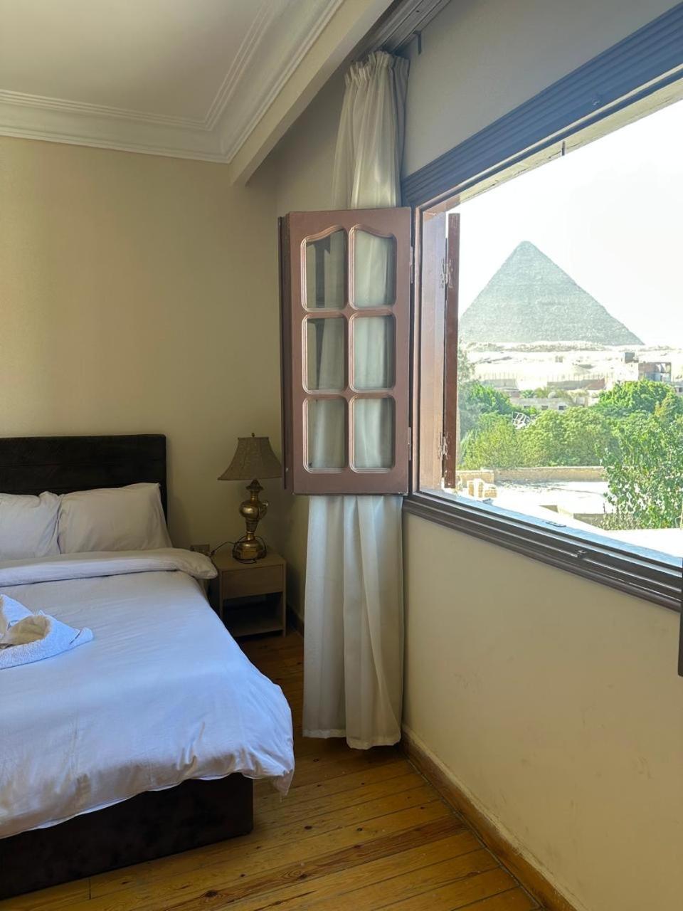 Pyramids Era View