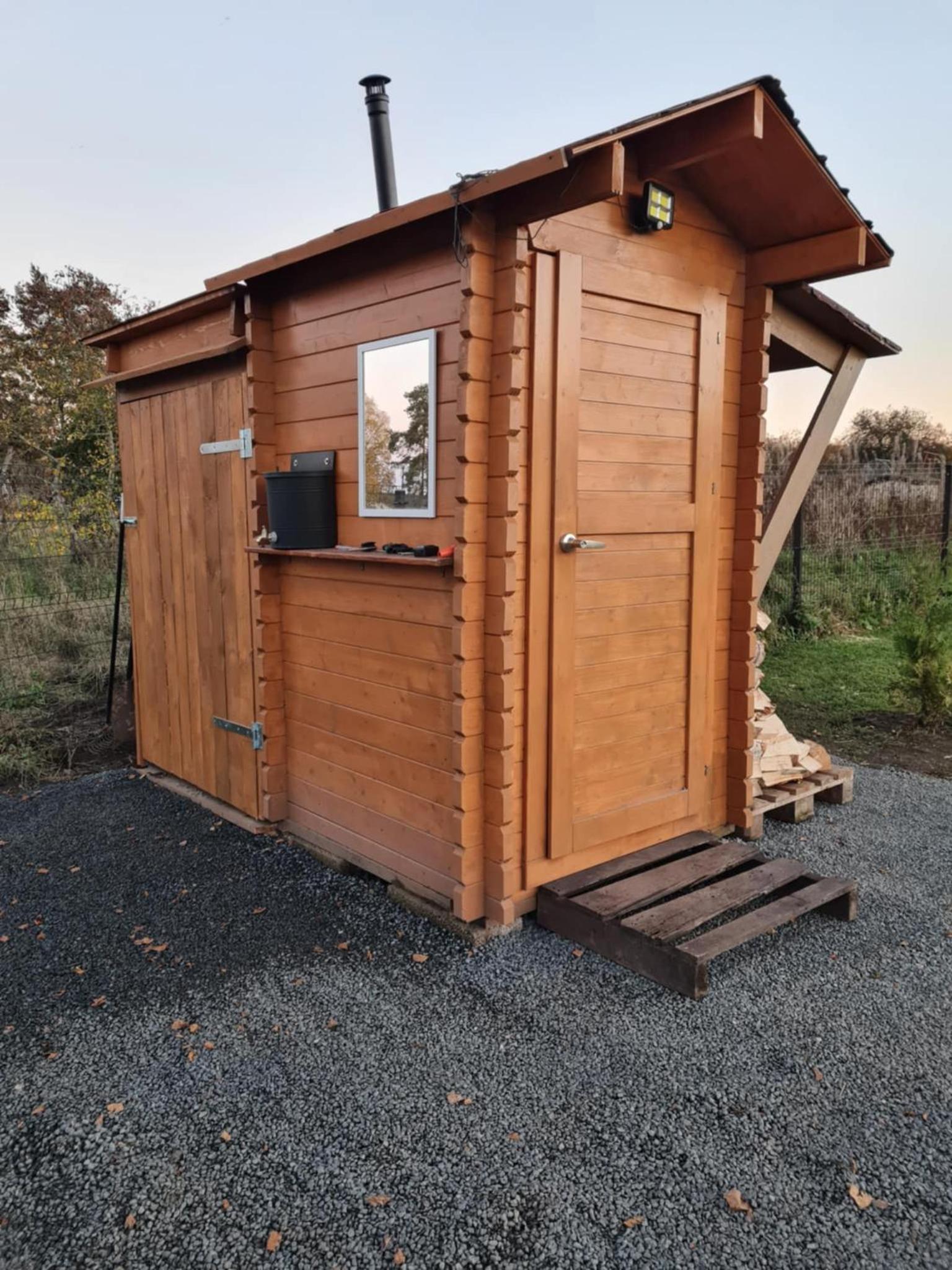 Salomon Glamping