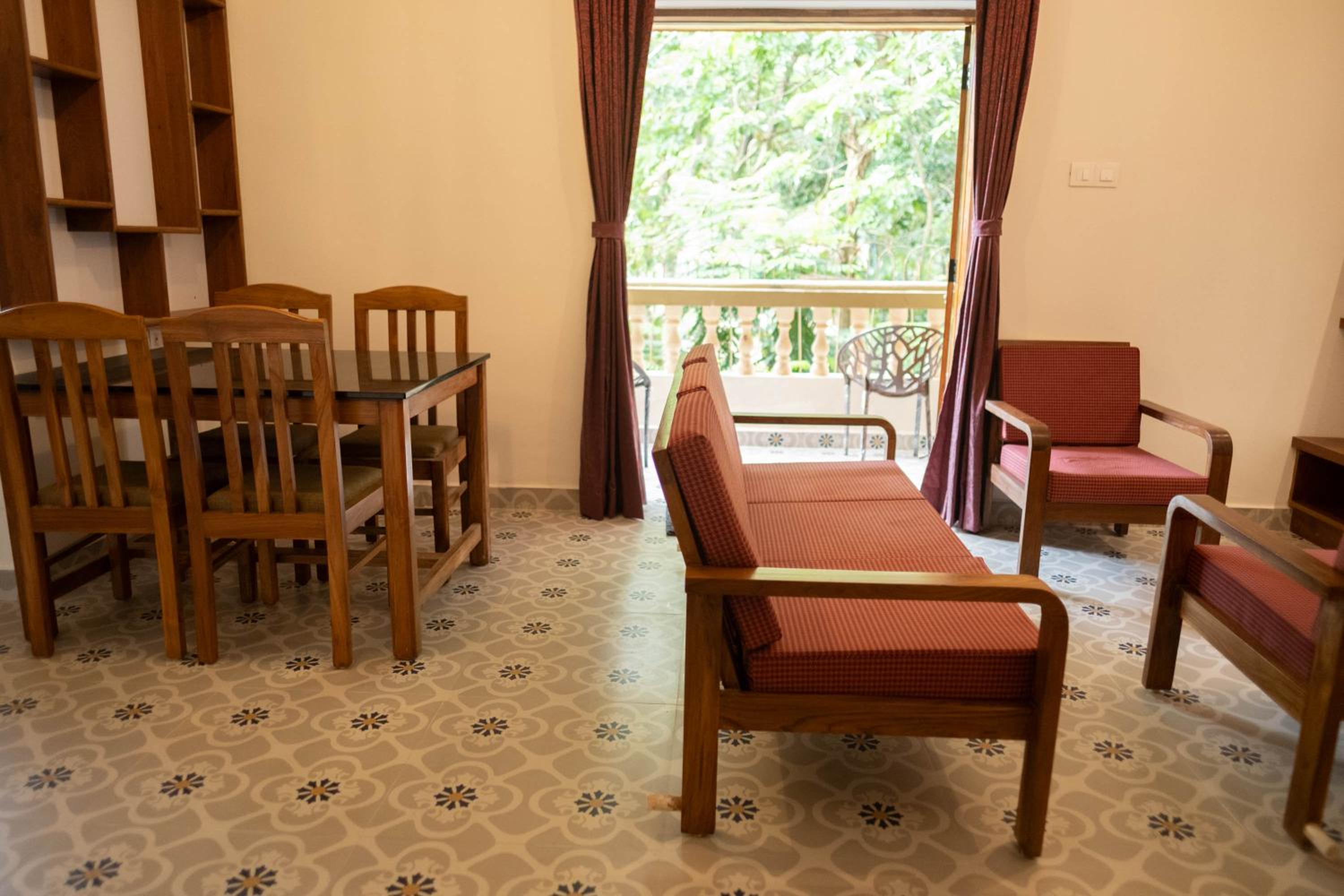 Vistar Holidays