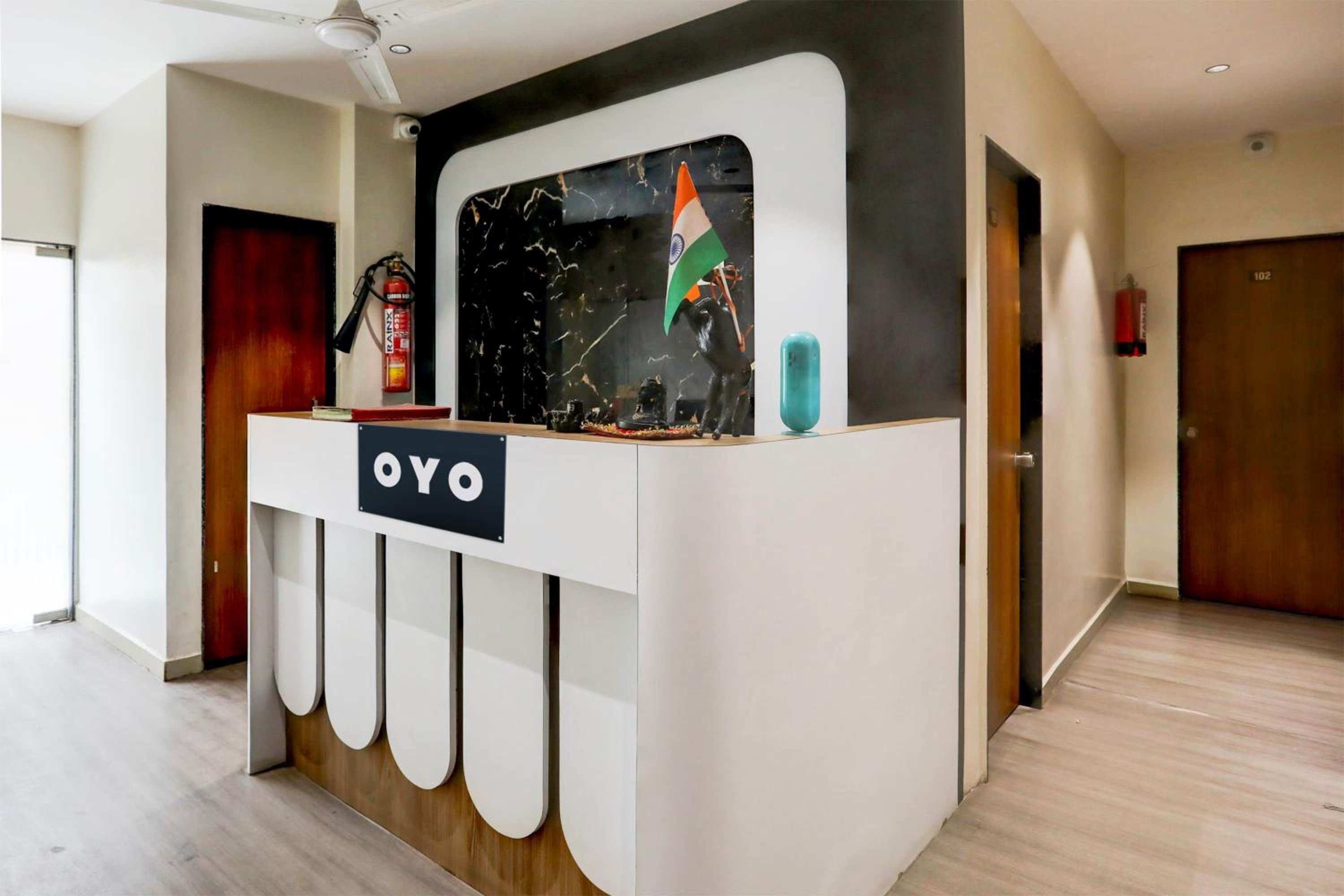 Hotel O Spark