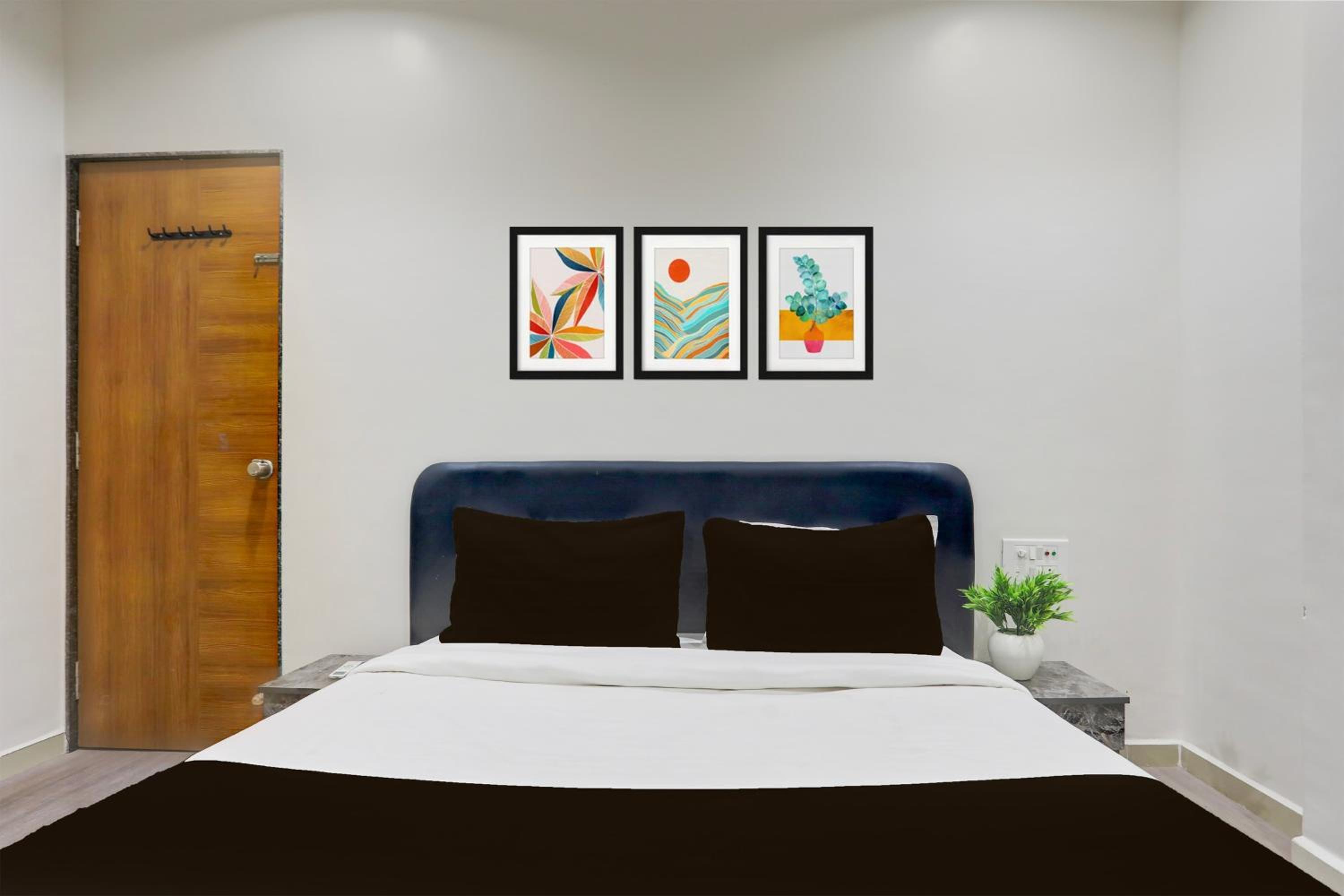 Hotel O Spark