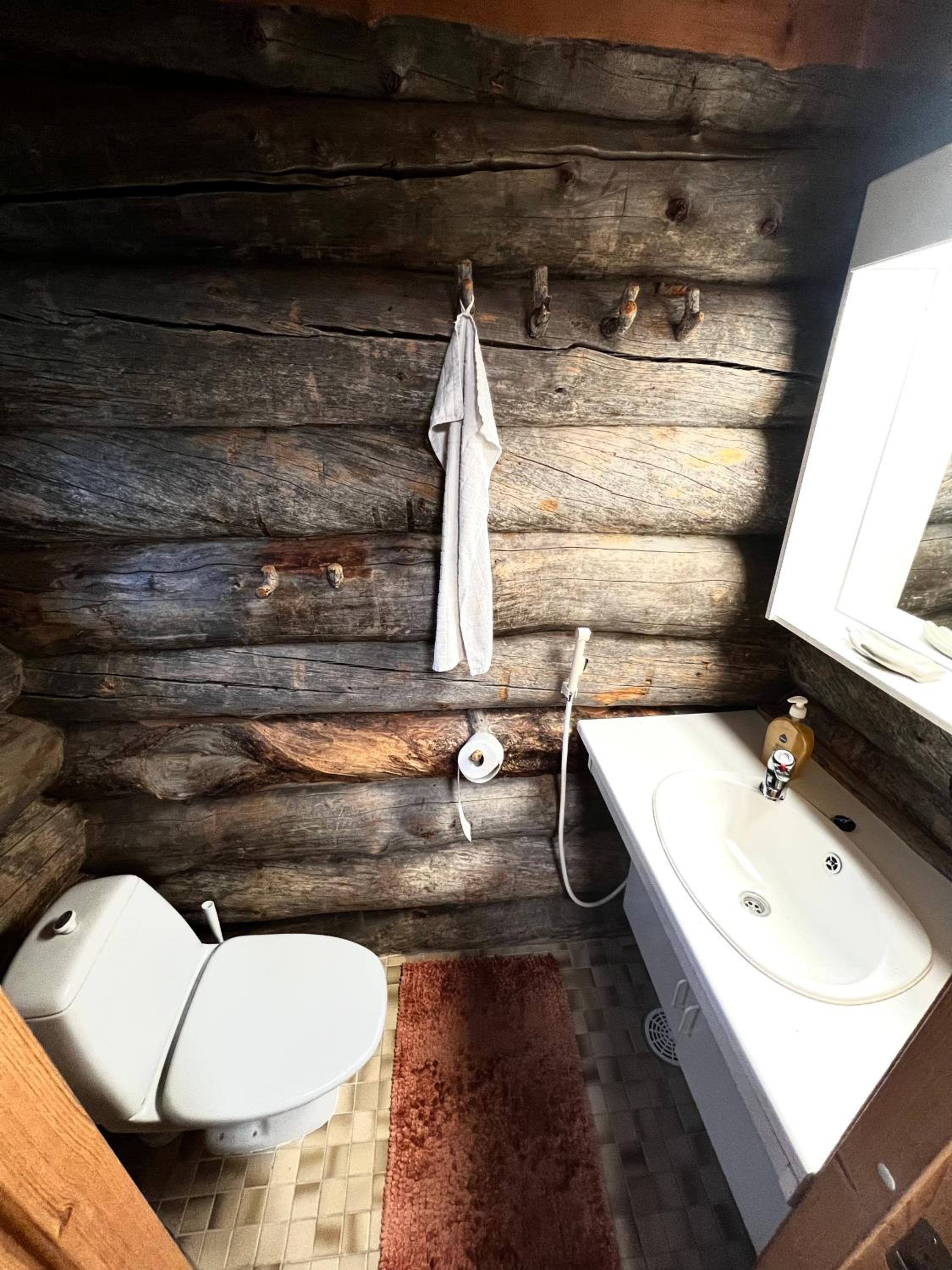 Photo 19