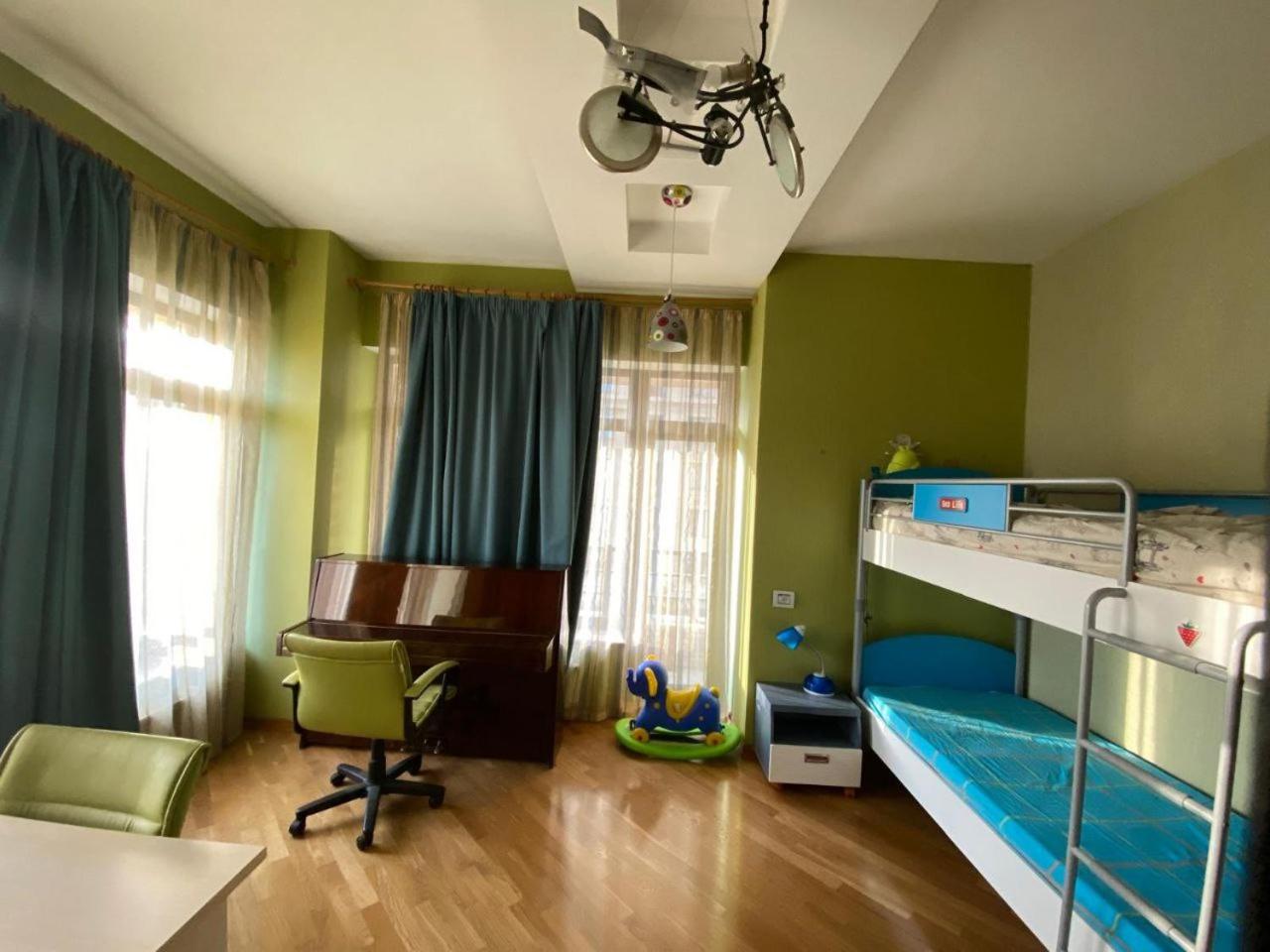 Prestigious Apartment in Chiraq Plaza
