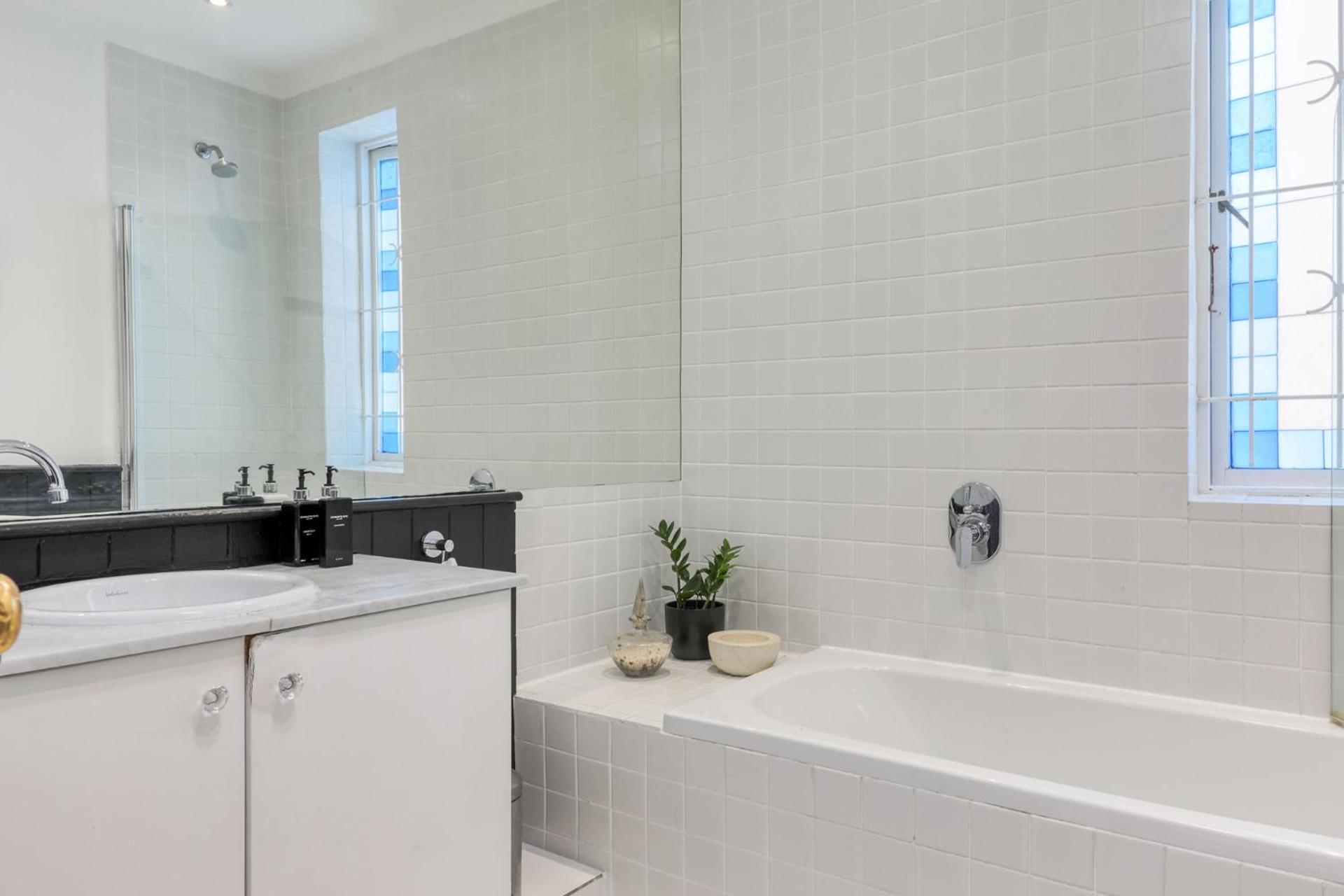 Backup-Powered Victorian House at GreenPoint Park