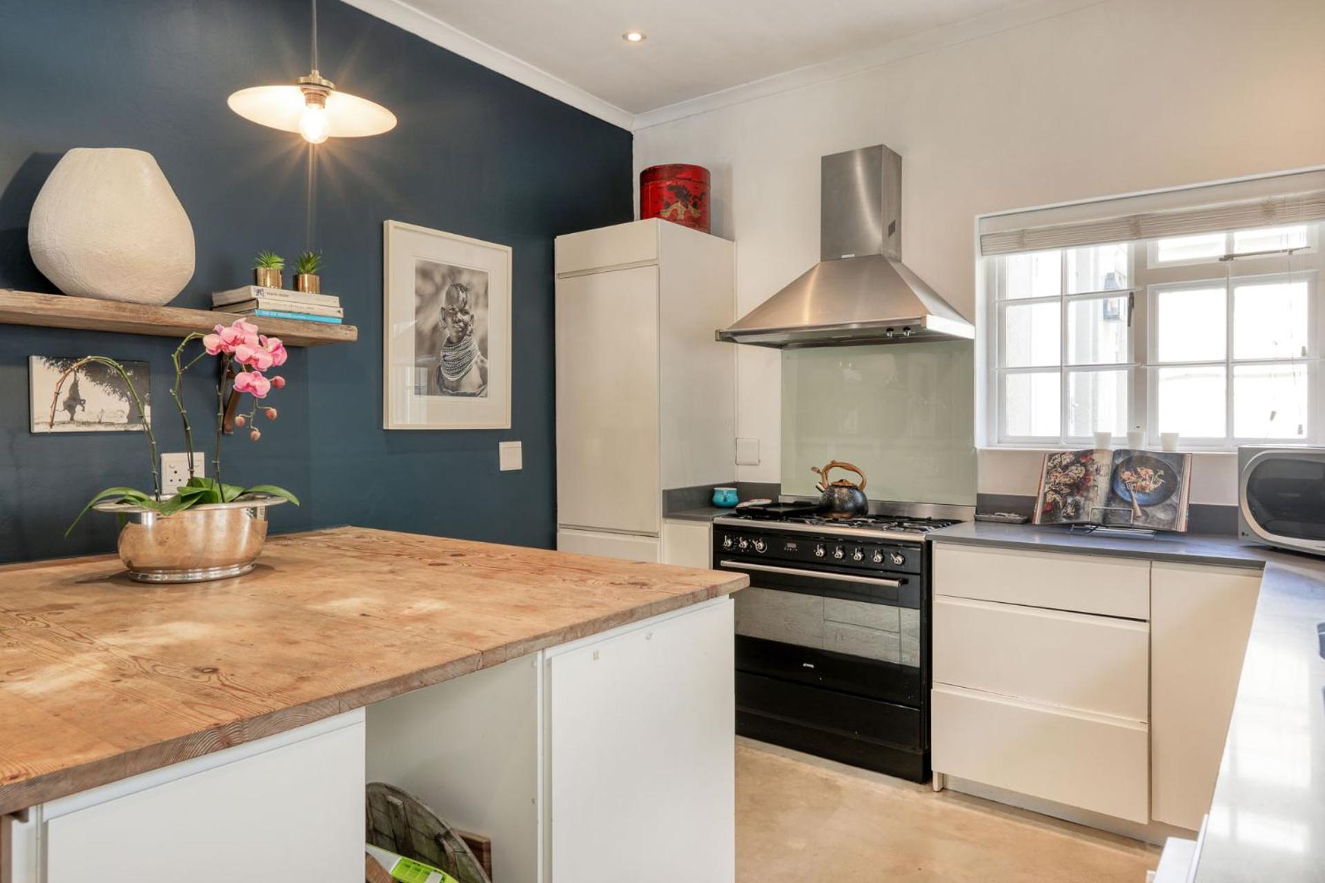 Backup-Powered Victorian House at GreenPoint Park