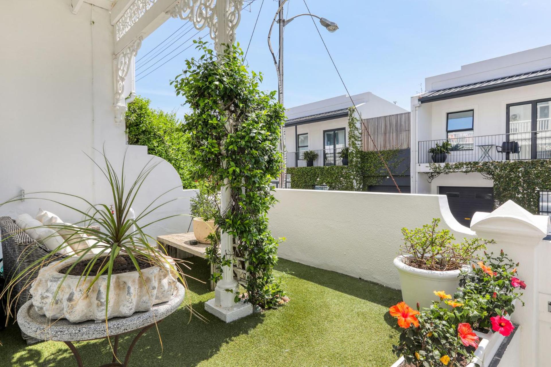 Backup-Powered Victorian House at GreenPoint Park