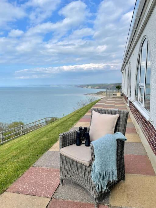 The White House, Panoramic Sea Views, Games Room view 2