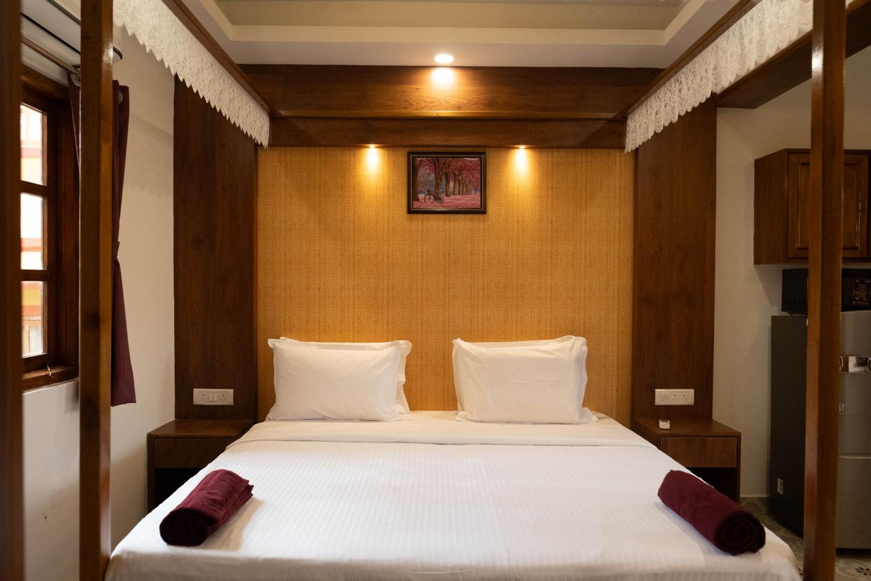Vistar Holidays