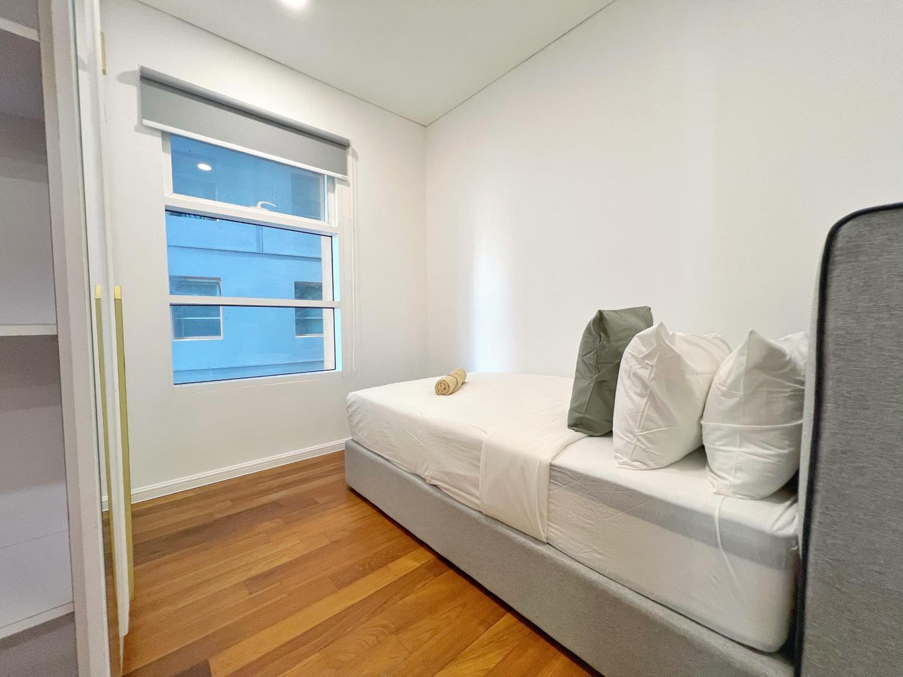 Sky Suites Dreamy 3BR Suite at KLCC