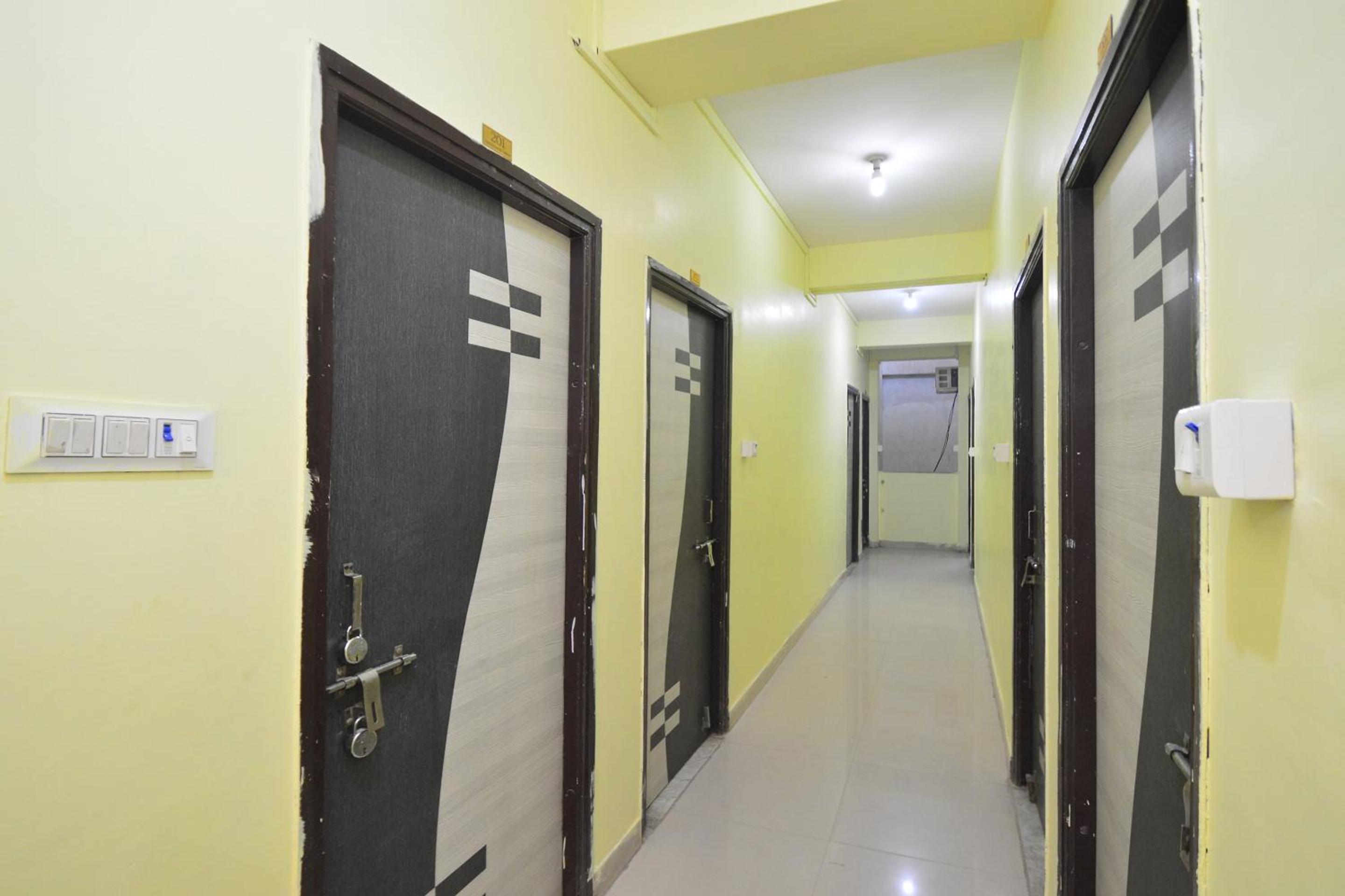 Hotel O Reyansh Galaxy view 2