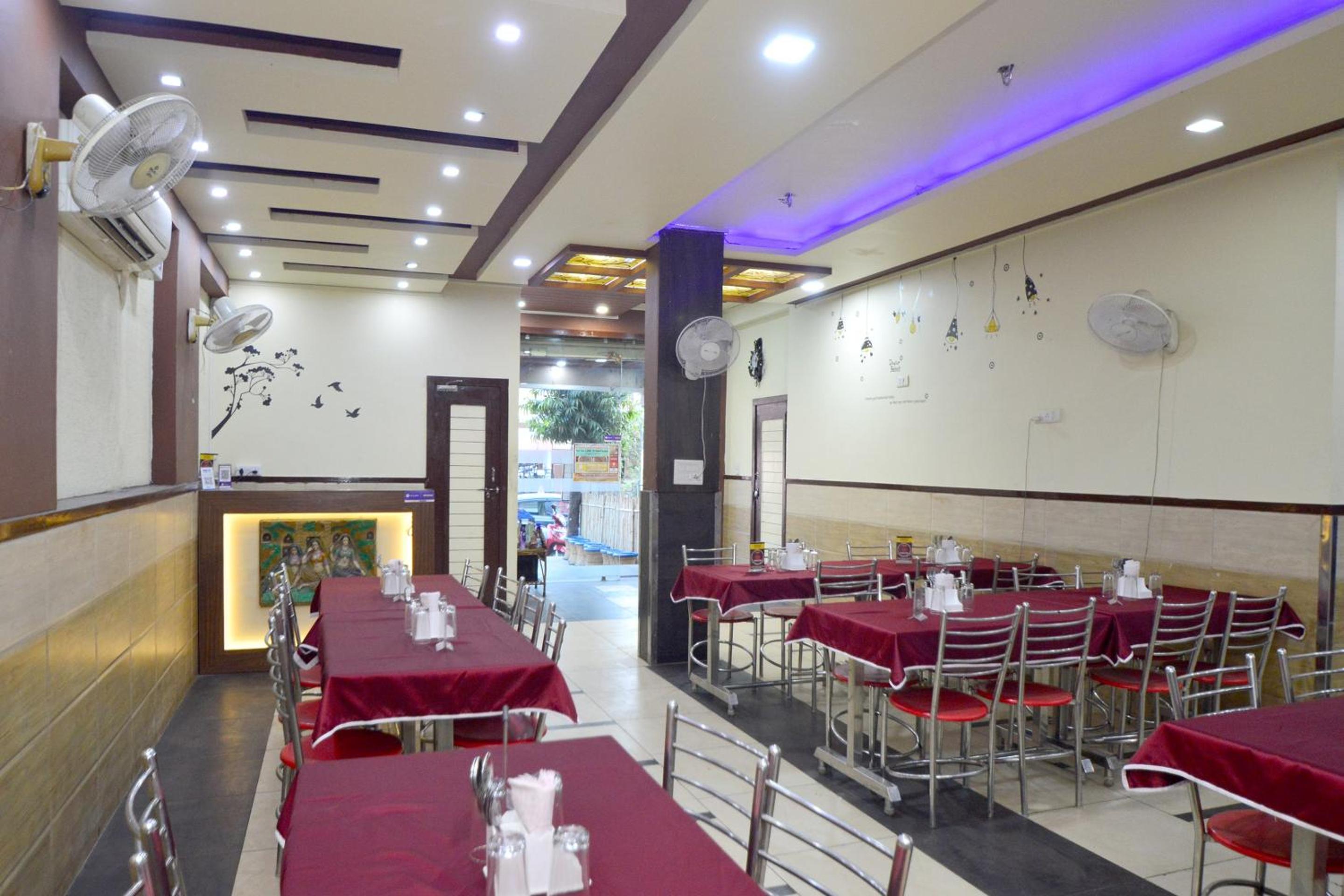 Hotel O Reyansh Galaxy view 3