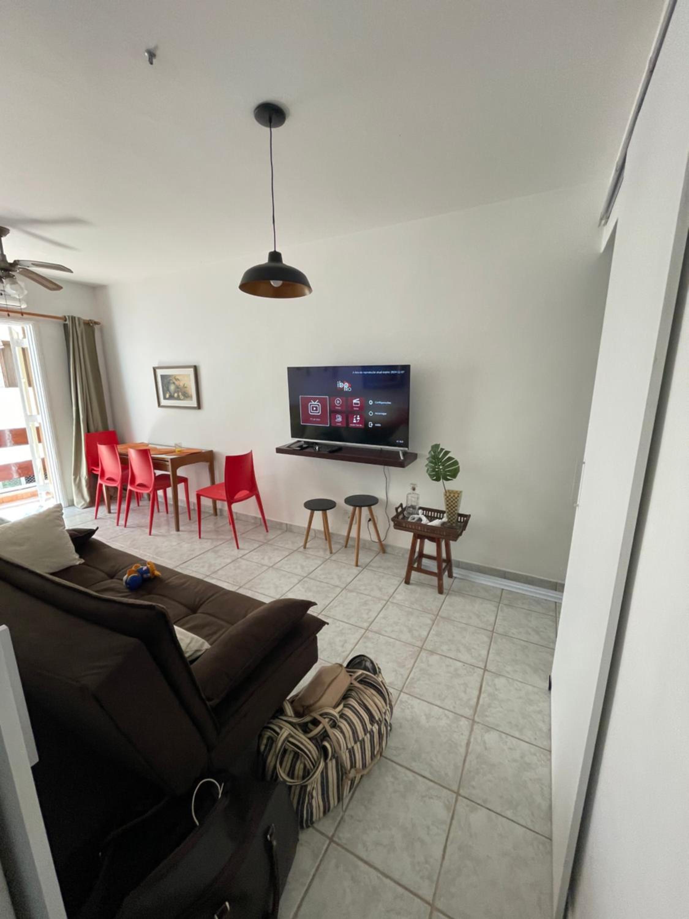 Apartamento Enseada Guarujá 320 mts da praia Região de Brunella área nobre do Guarujá