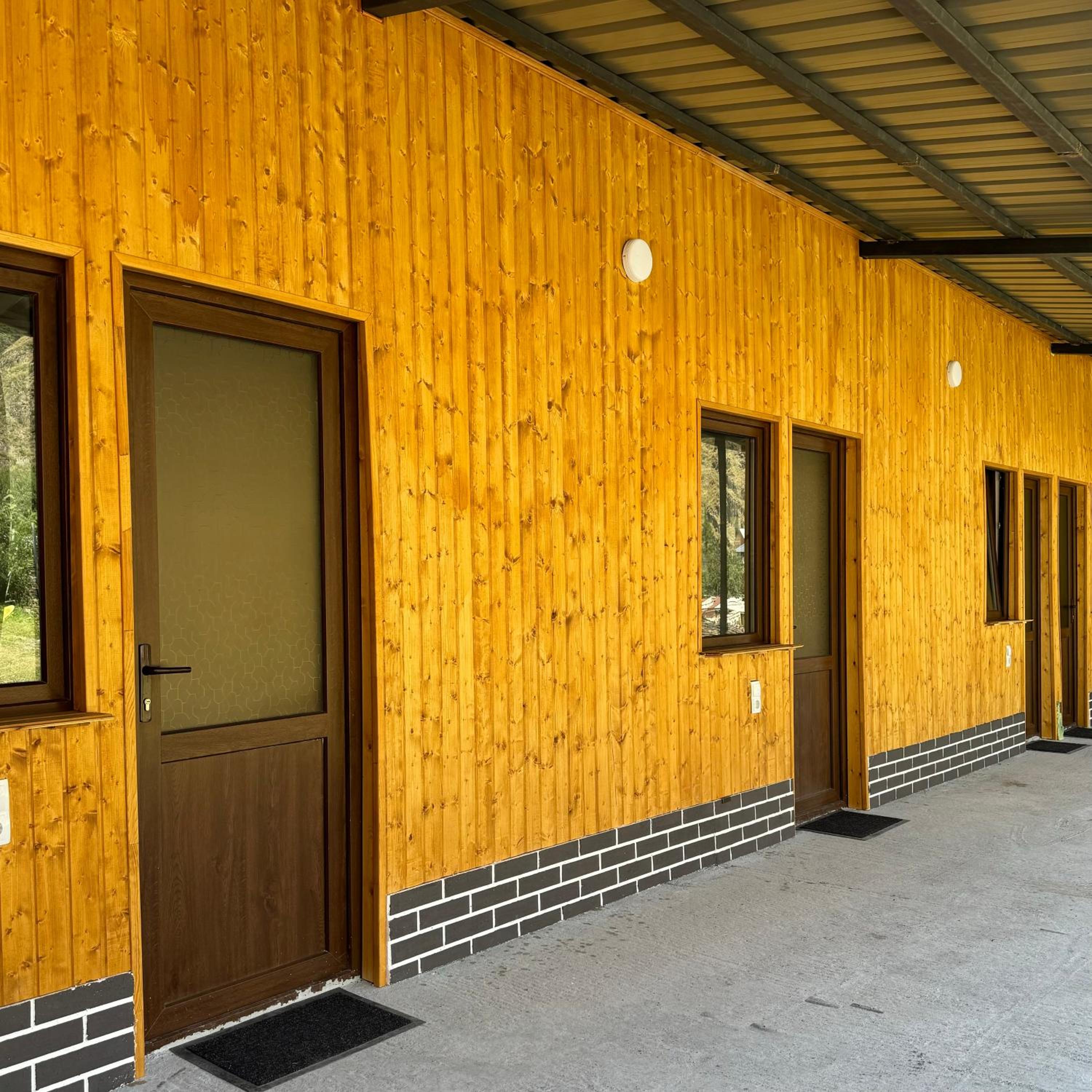 Januka Studio