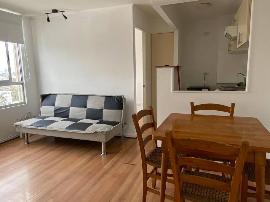 Departamento Santiago cerano a Movistar Arenas 12