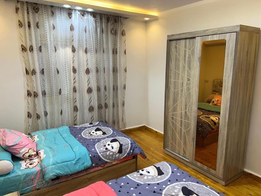 Three bedrooms apartment for Stars near city stars