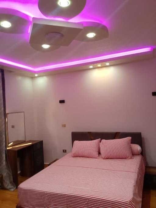 Three bedrooms apartment for Stars near city stars