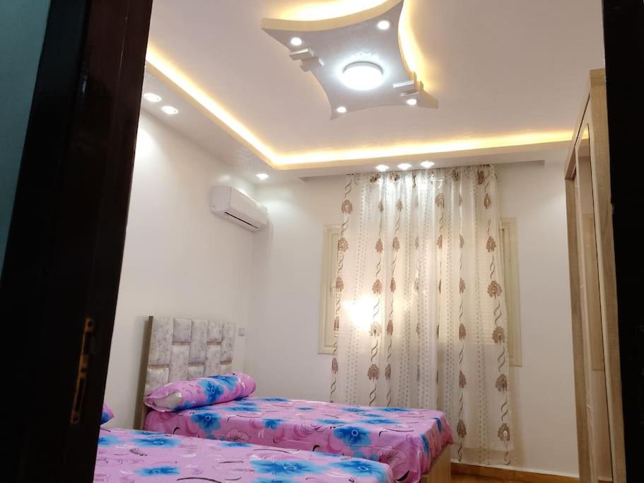 Three bedrooms apartment for Stars near city stars