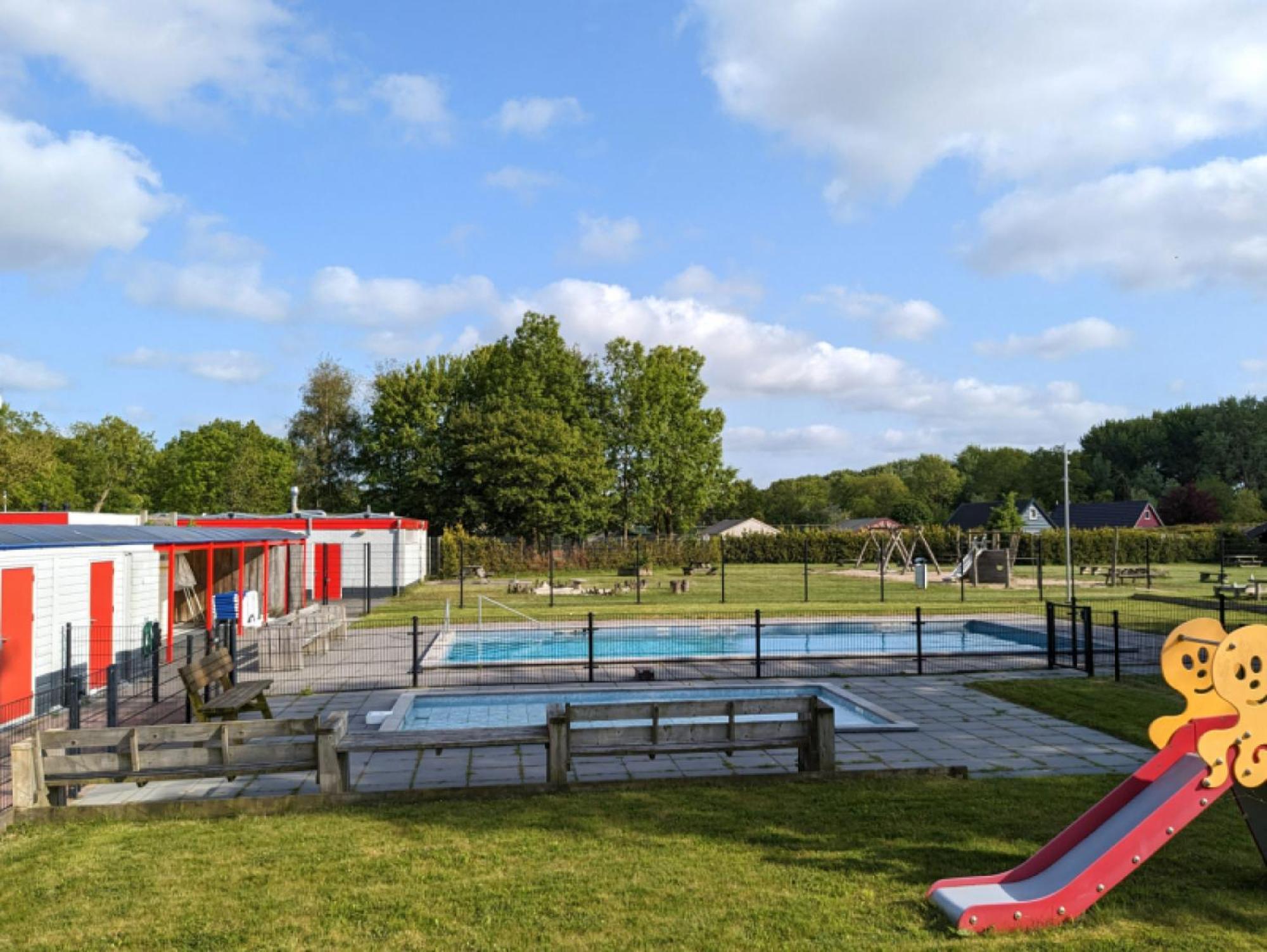 Komfortables Ferienhaus mit Garten, Weitblick und Whirlpool