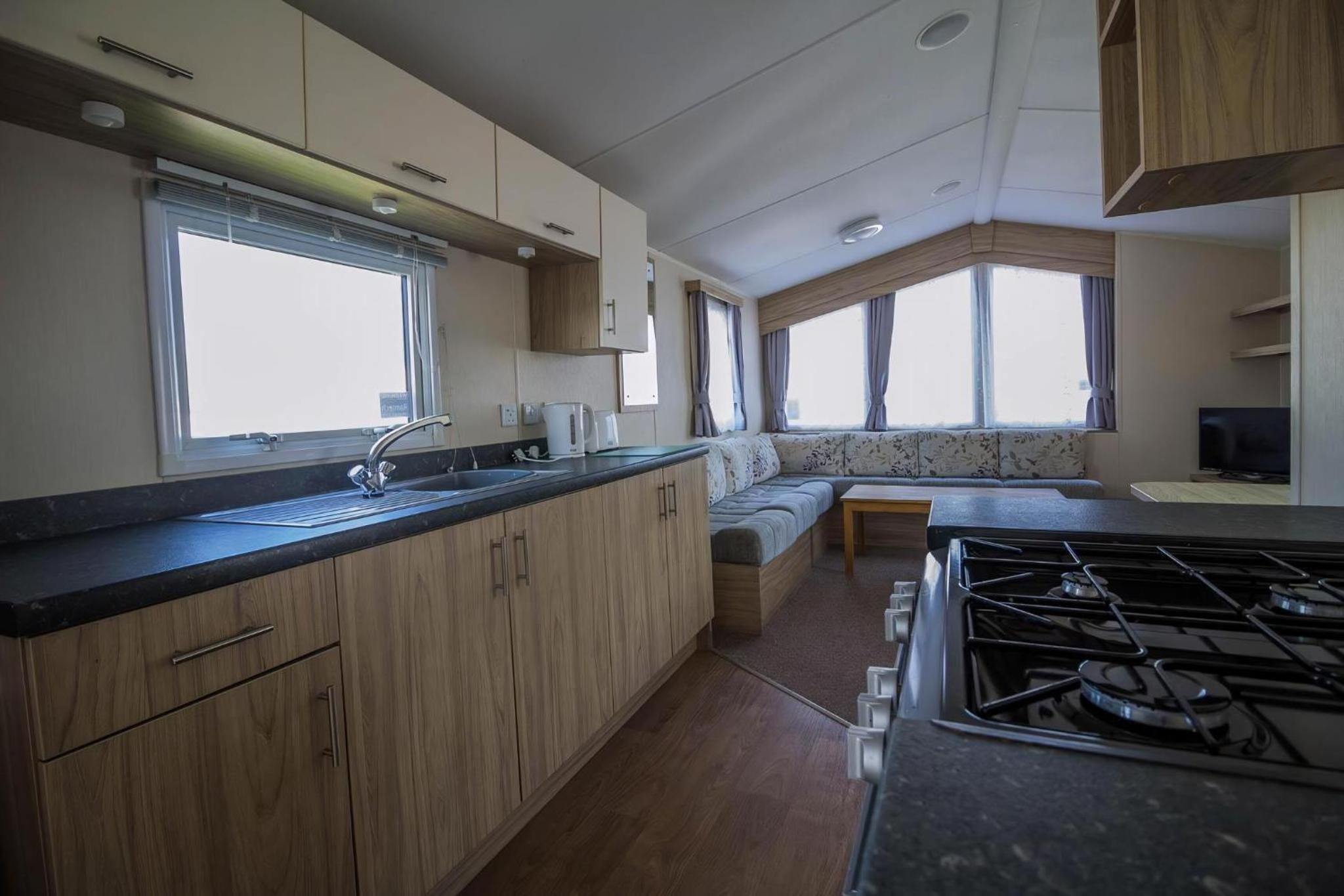 8 Berth Caravan With Decking At Caister Beach In Norfolk Ref 30016S view 5