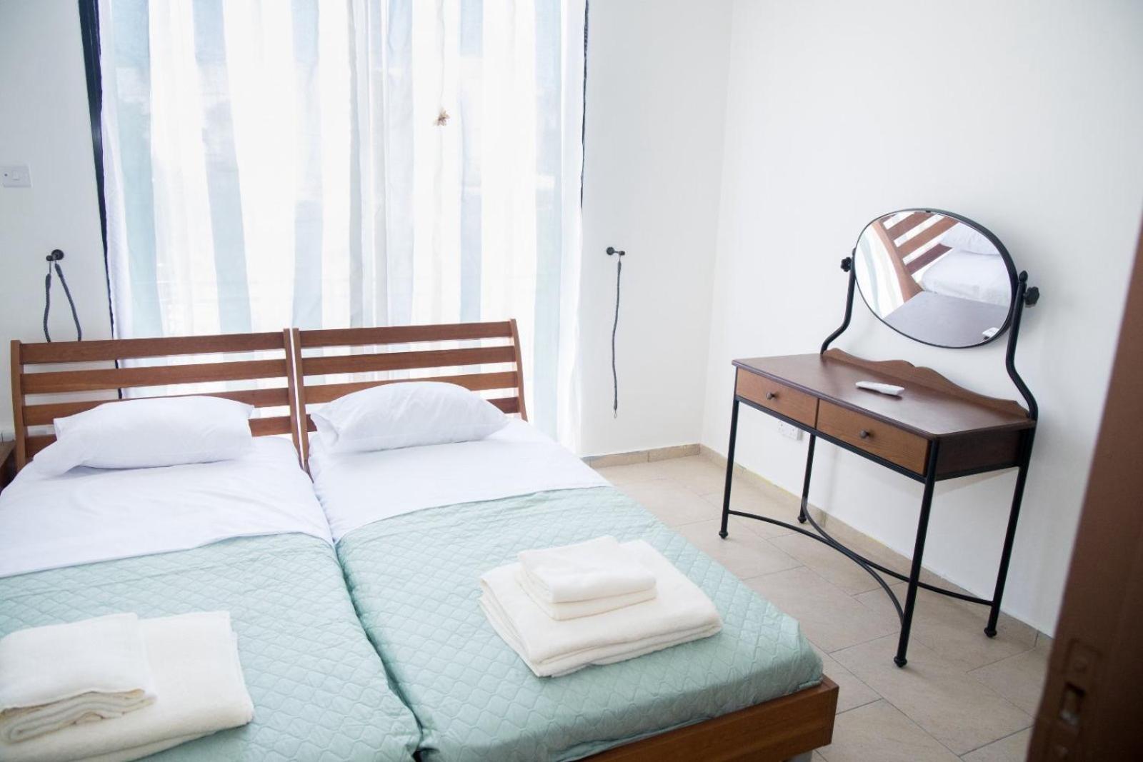 Ocean Breeze Townhouse near Venus Beach