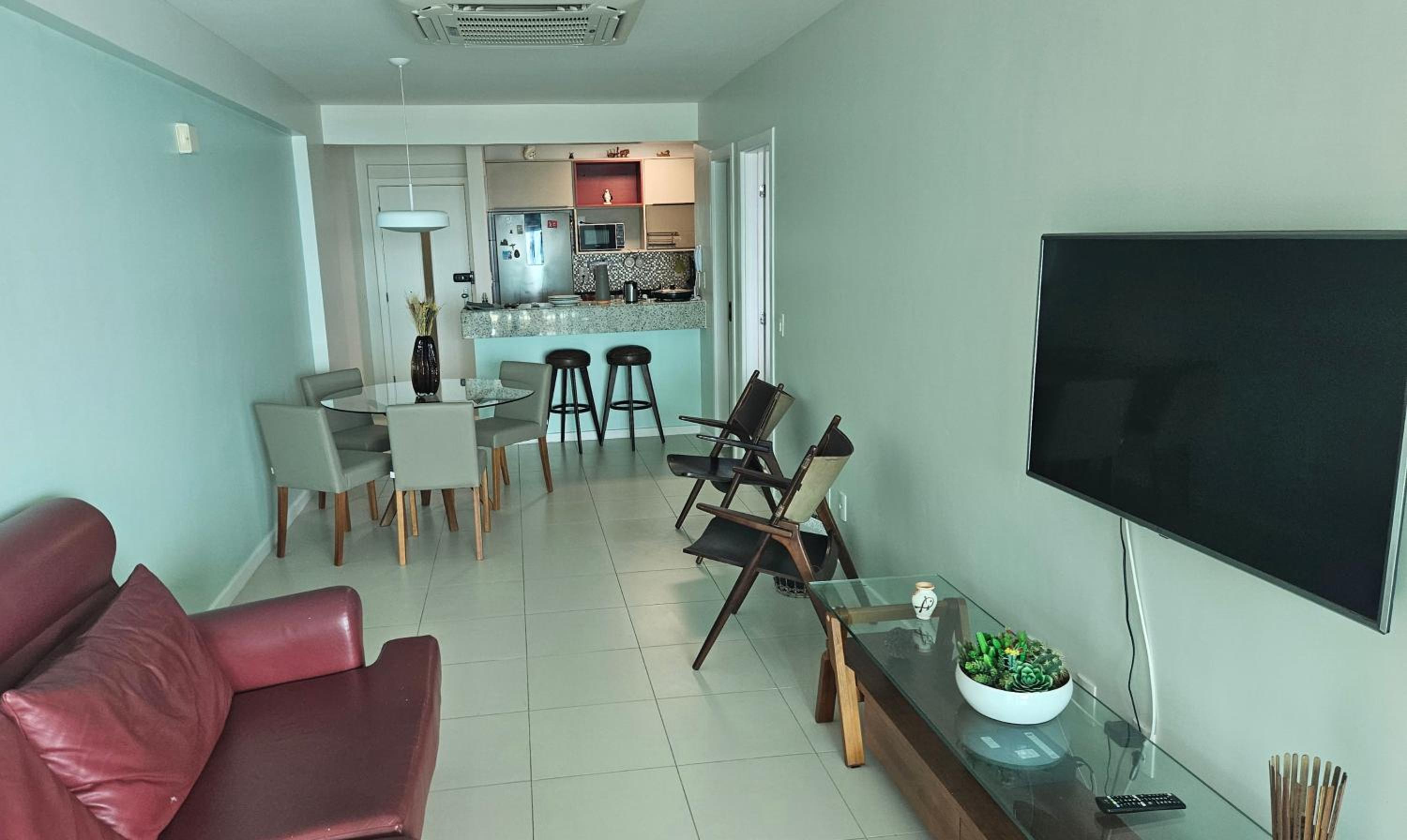 Ap70 m2 condomínio luxo Costa Espanha- Salvador- pré Carnaval -Réveillon em praia exclusiva- Vista Mar