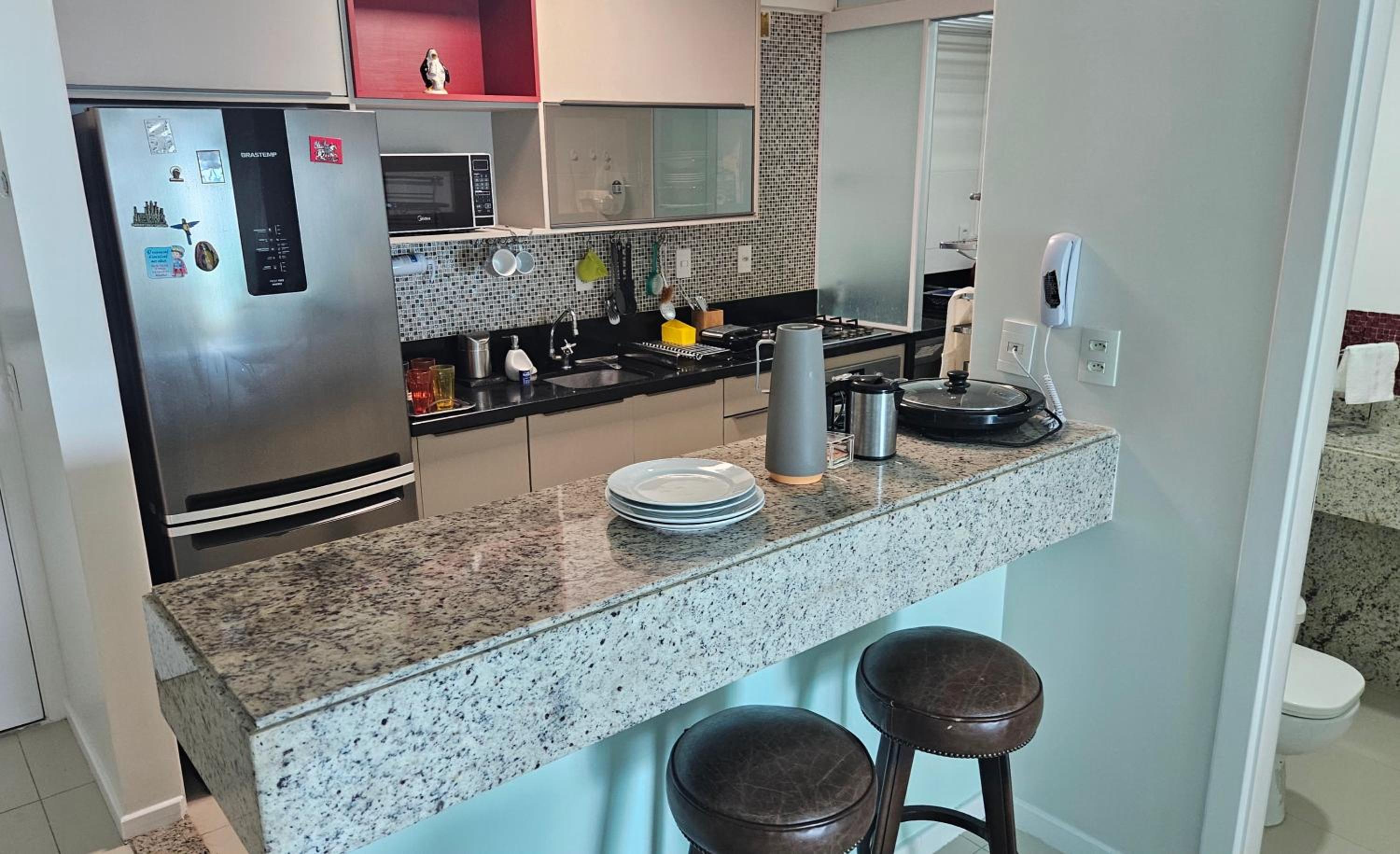 Ap70 m2 condomínio luxo Costa Espanha- Salvador- pré Carnaval -Réveillon em praia exclusiva- Vista Mar