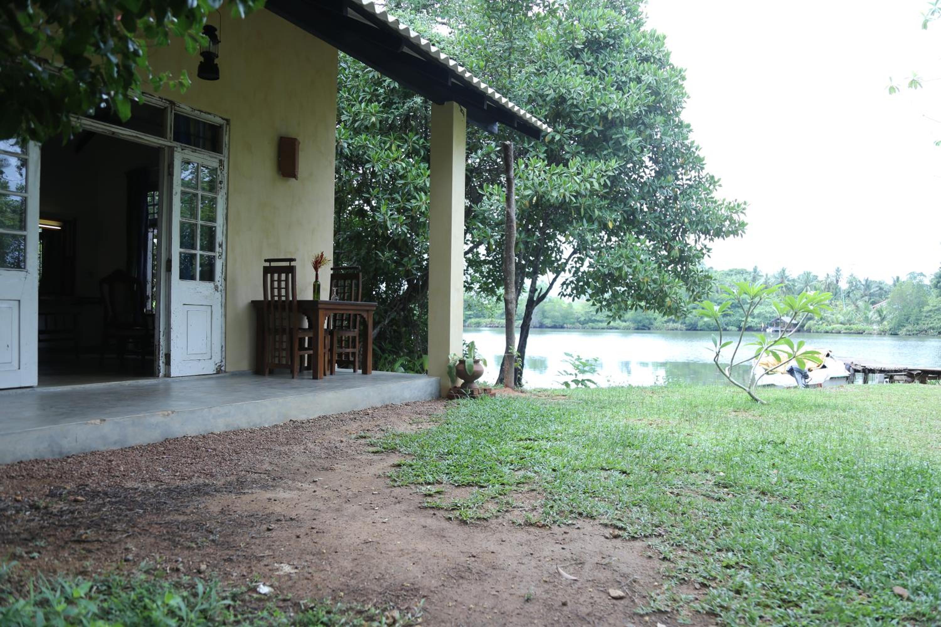 The Cinnamon Cottage
