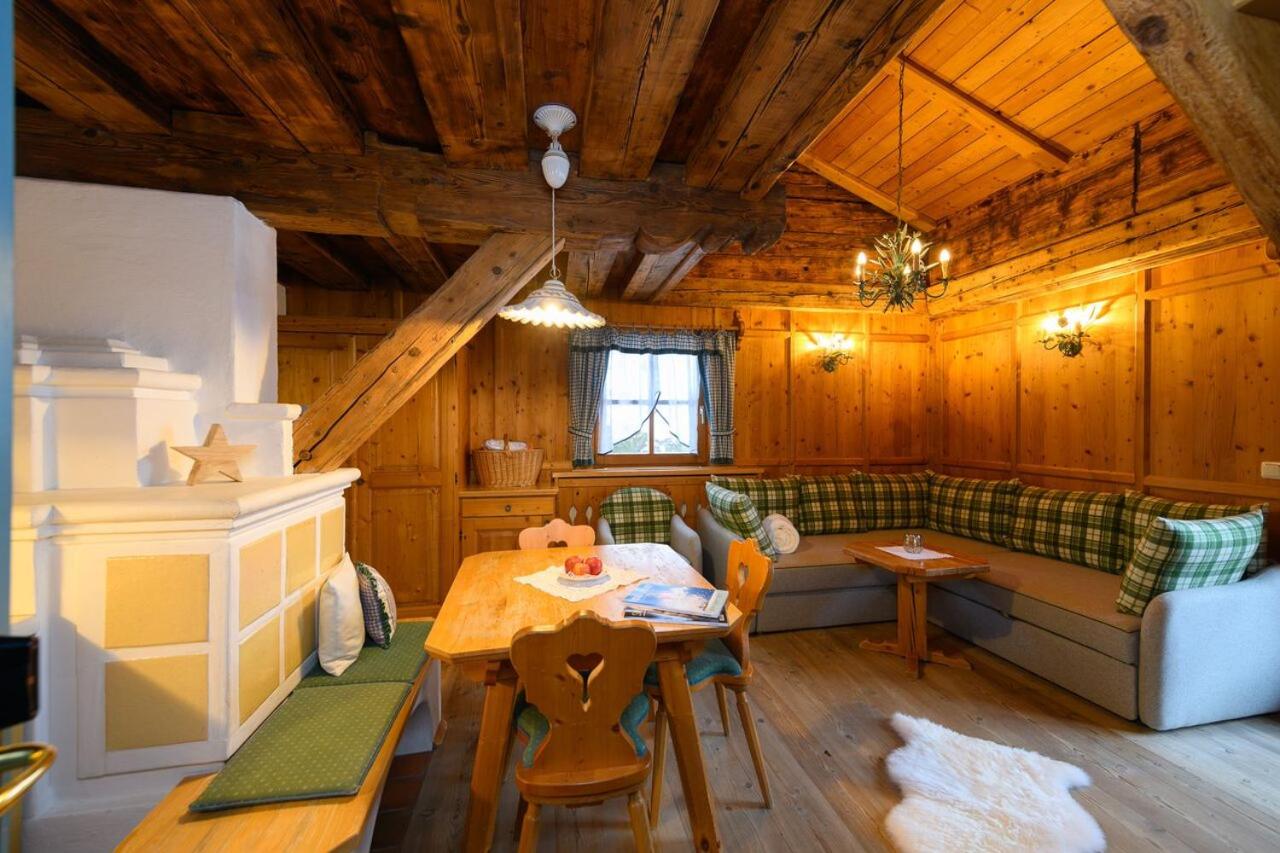 Gut Berg Apartments