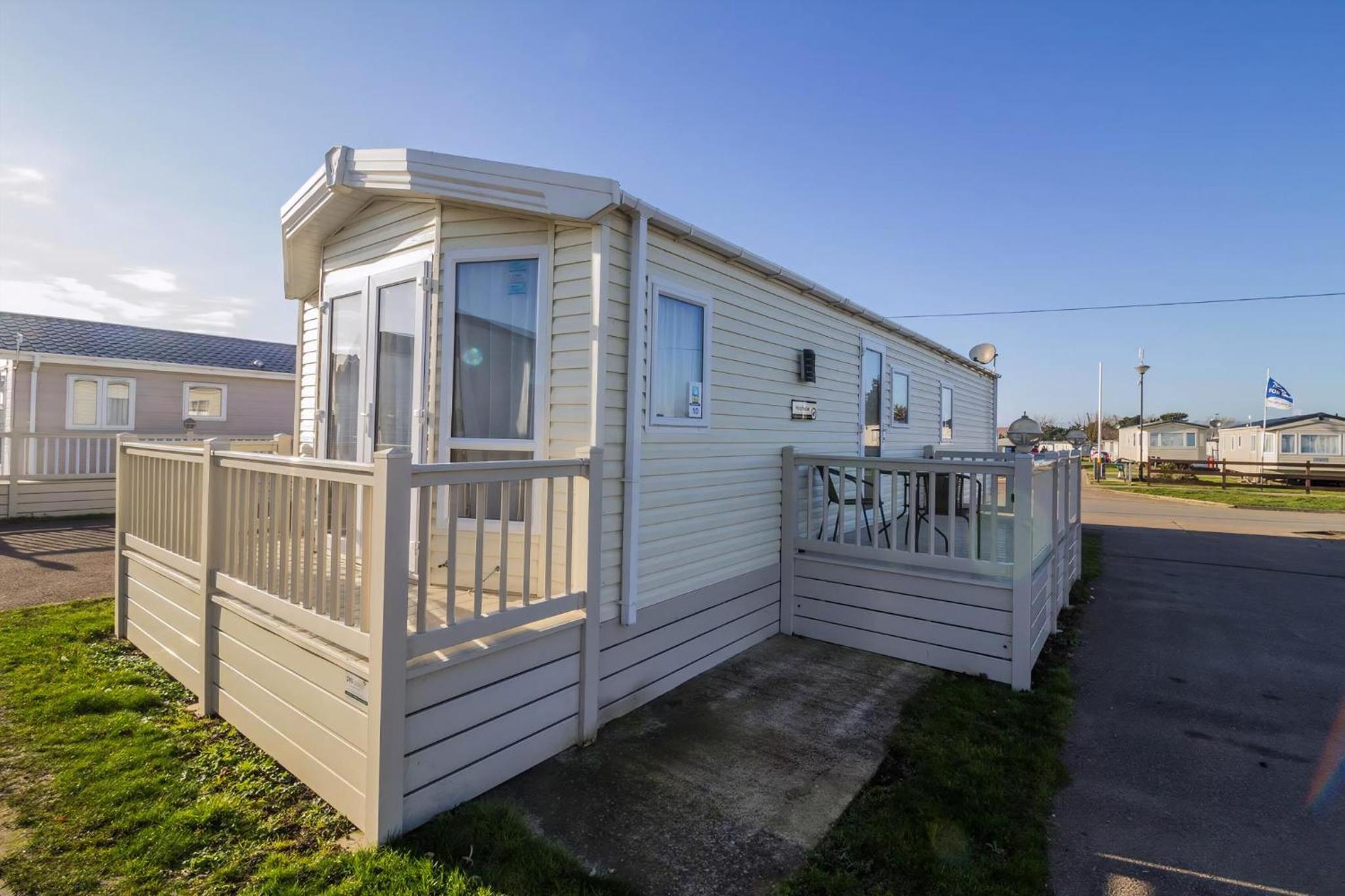 Lovely 6 Berth Caravan At Suffolk Sands Holiday Park Ref 45010Mv view 5