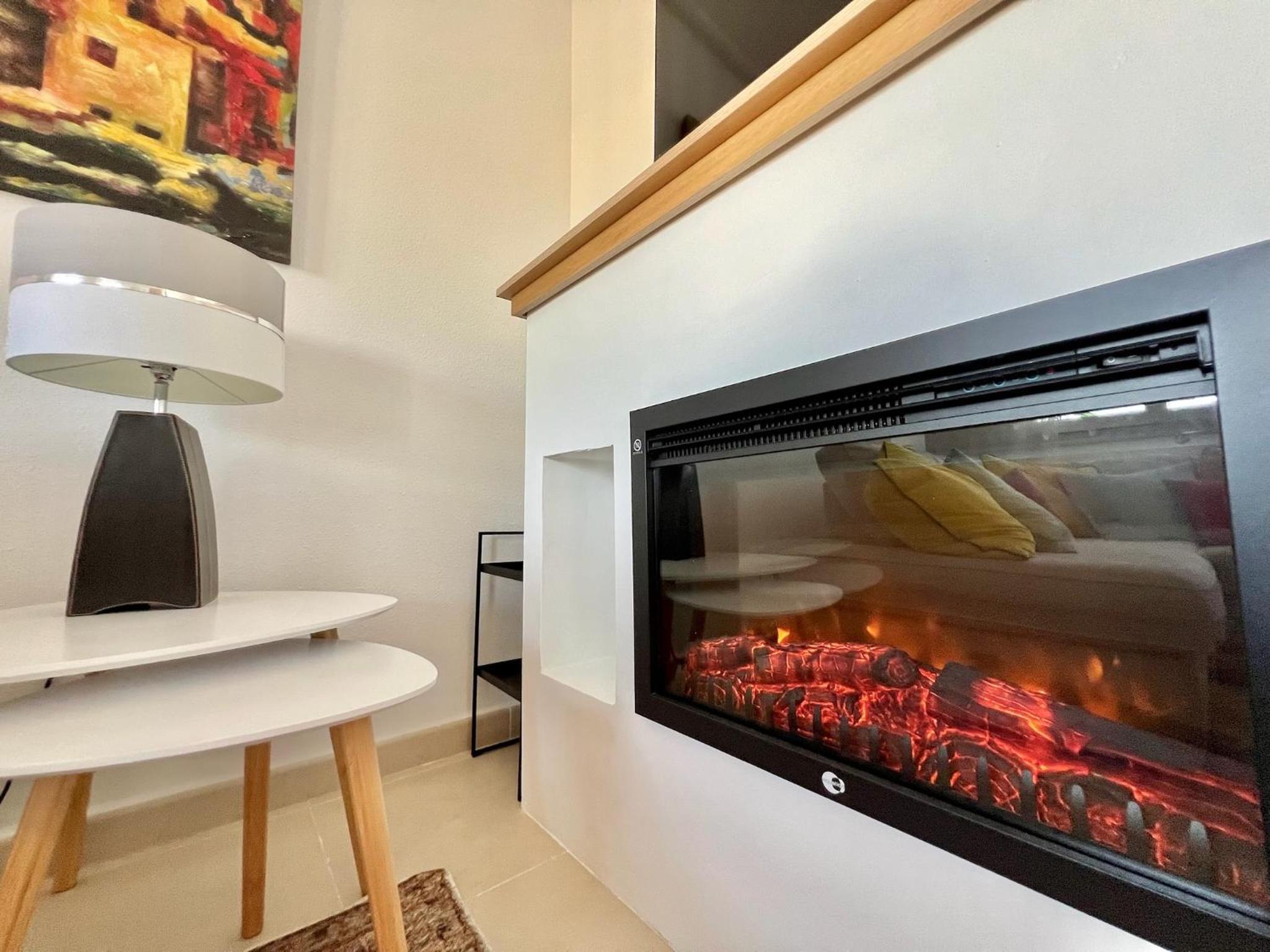 Stunning apartment with overflow pool and golf view