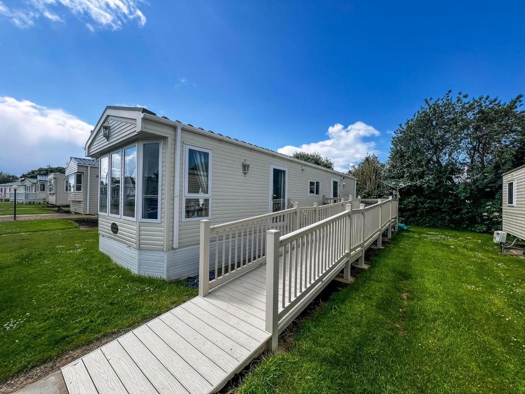 Lovely Wheelchair Friendly Caravan At Skipsea Sands In Yorkshire Ref 41167Wf view 3