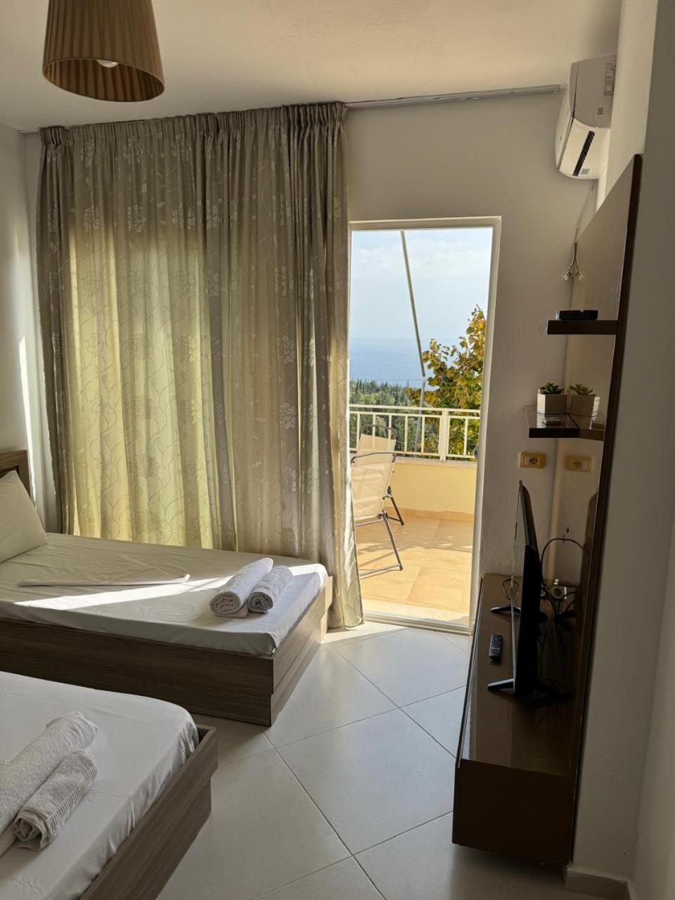 Natali Apartments