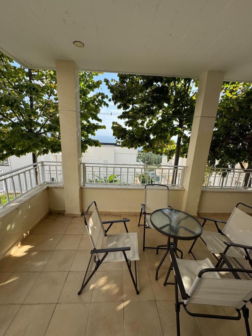 Natali Apartments