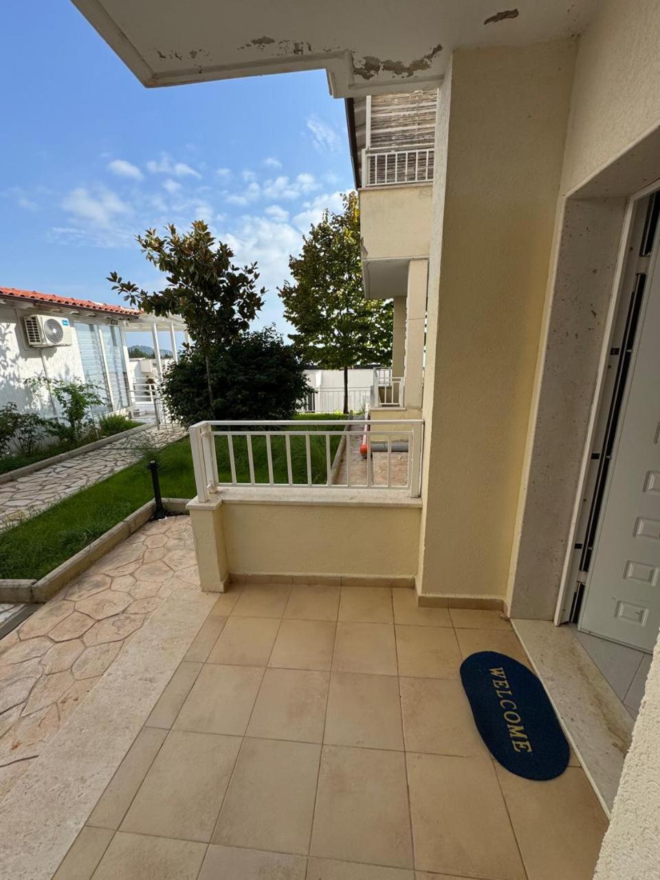 Natali Apartments